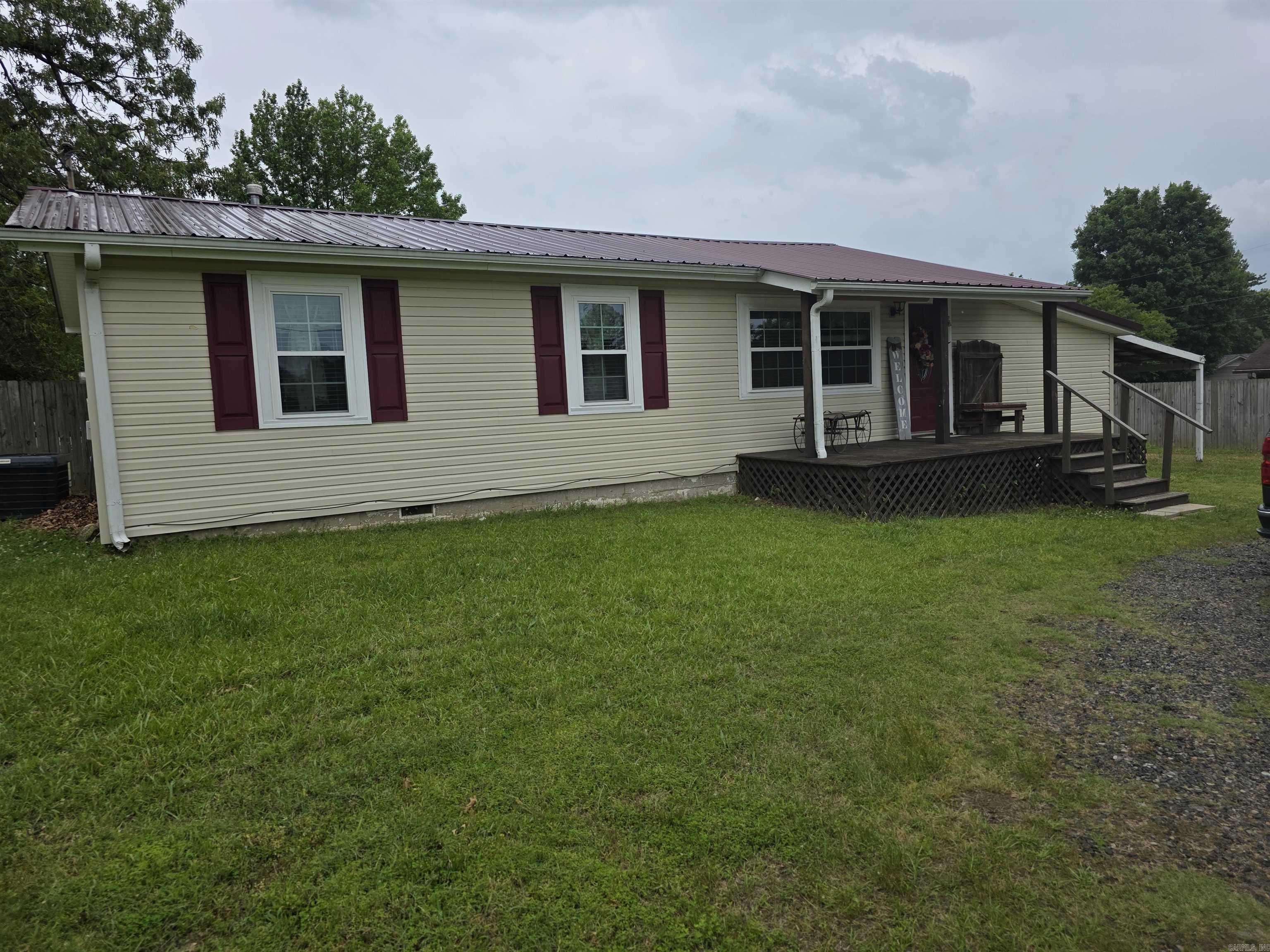 1500 W Boundary  Mena, AR