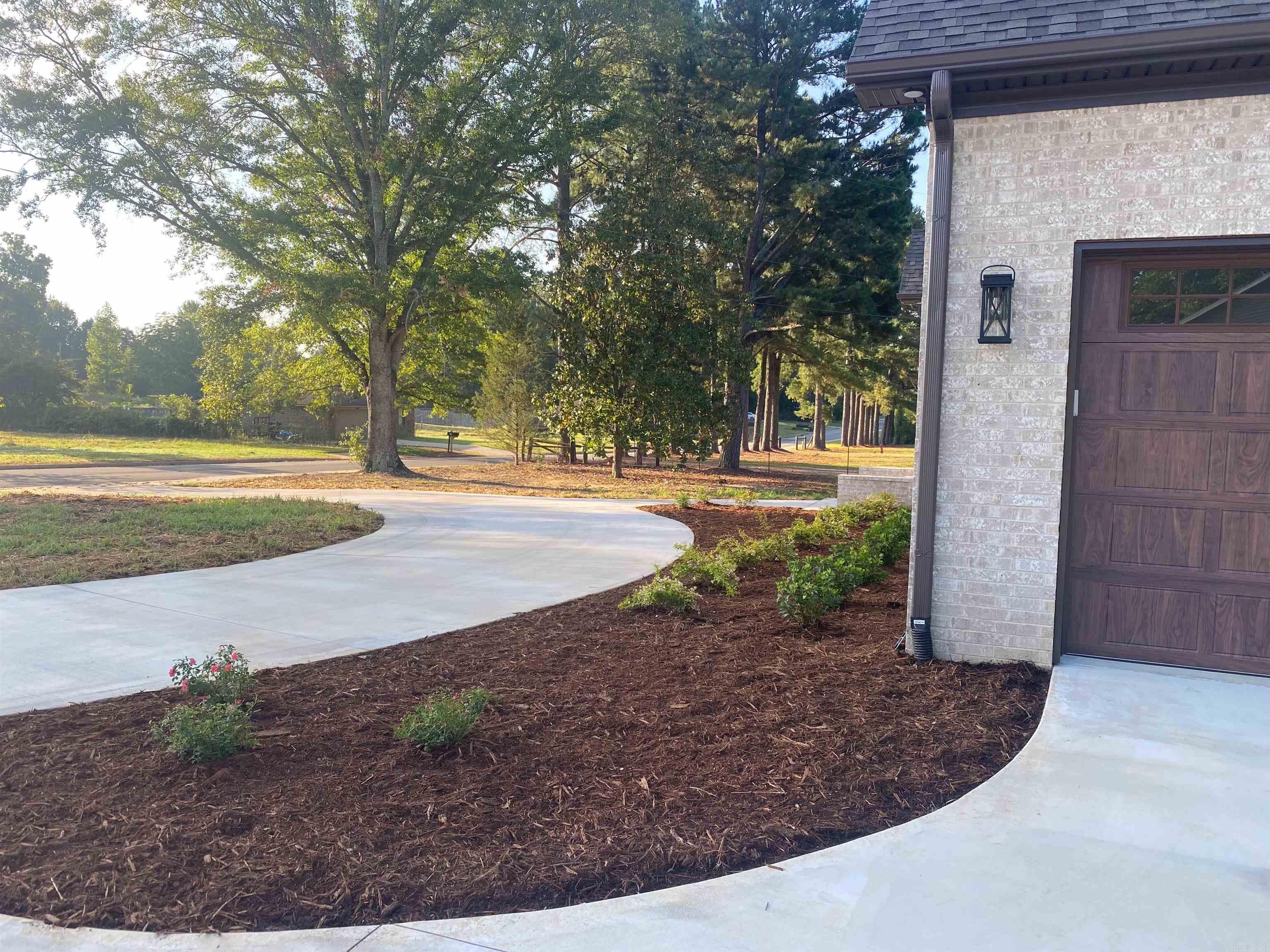 36  Church  Greenbrier, AR