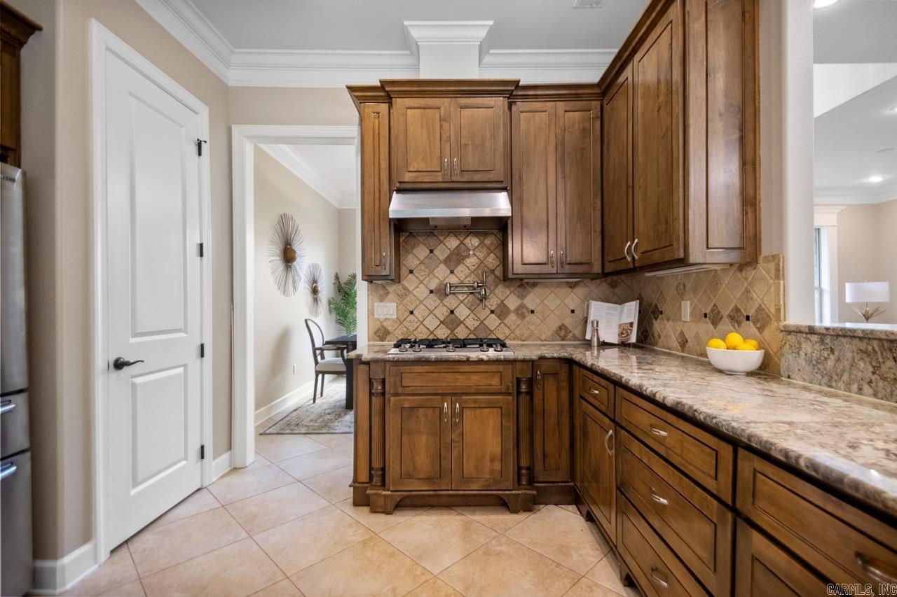34  Chemin Ct  Little Rock, AR