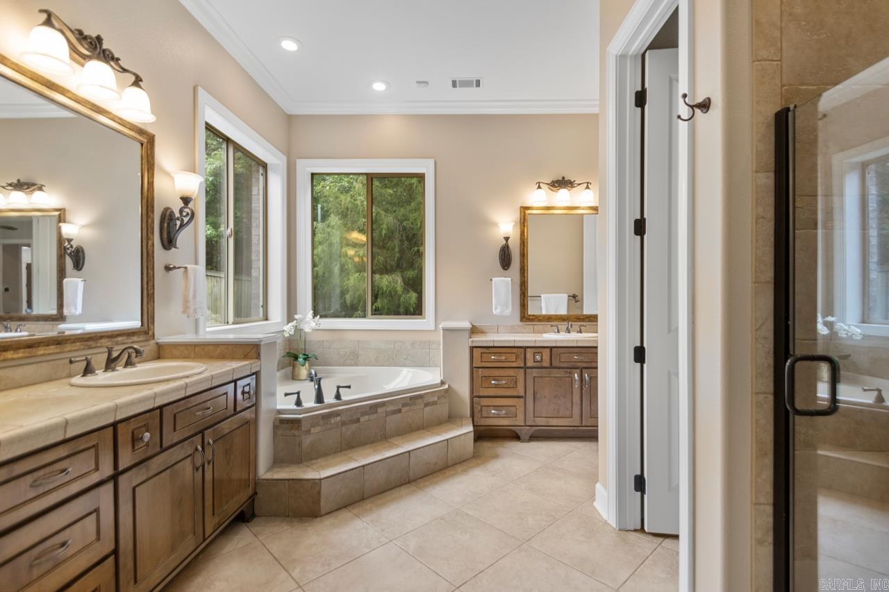 34  Chemin Ct  Little Rock, AR