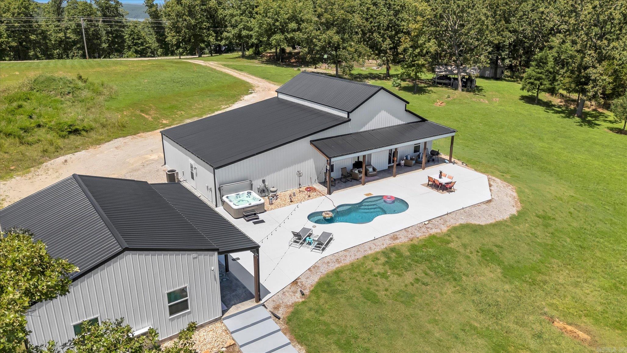 55 Oasis Lane Gamaliel, AR 72537