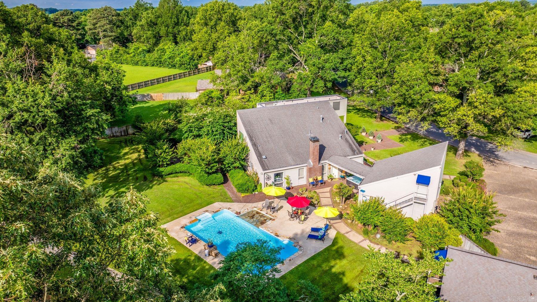 19  Privett Park Dr  Lonoke, AR