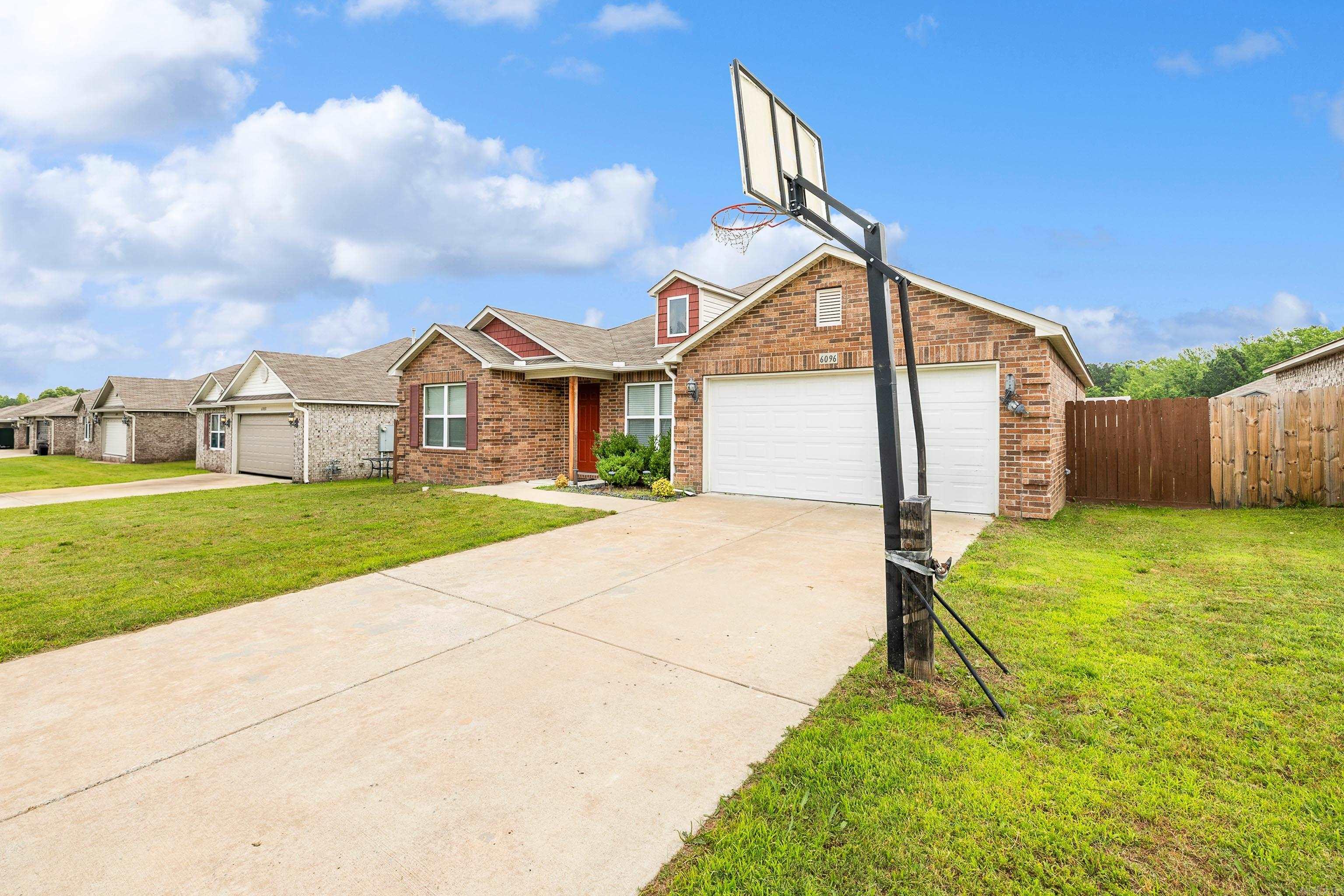 6096  Saddle Hill  Alexander, AR