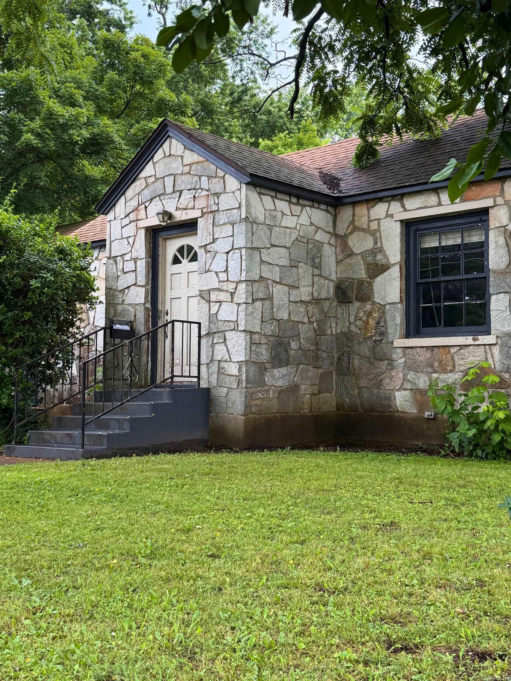 404 S 5th  Thayer, MO