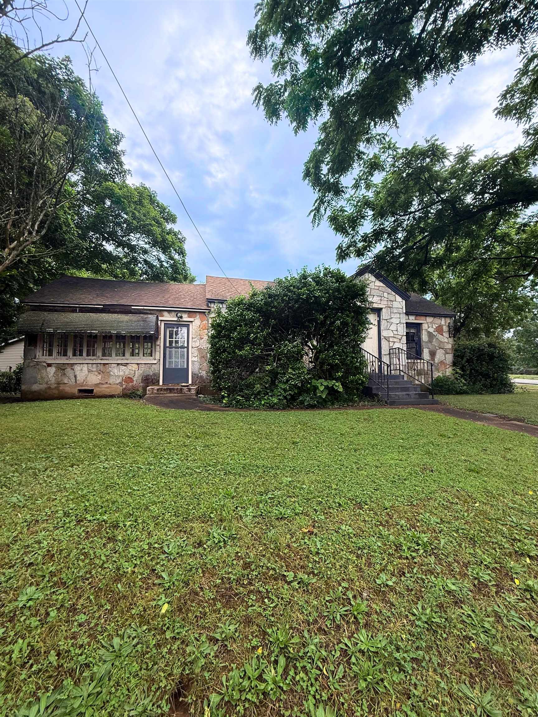 404 S 5th  Thayer, MO