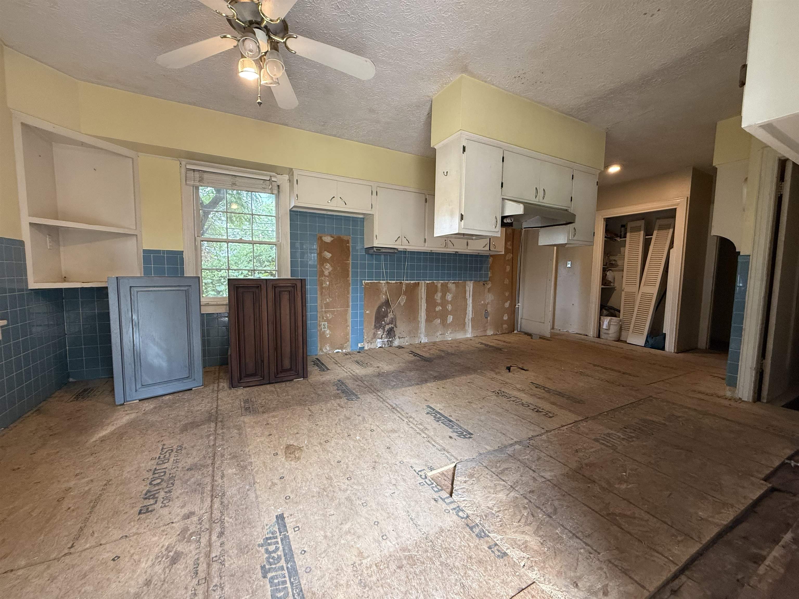 404 S 5th  Thayer, MO