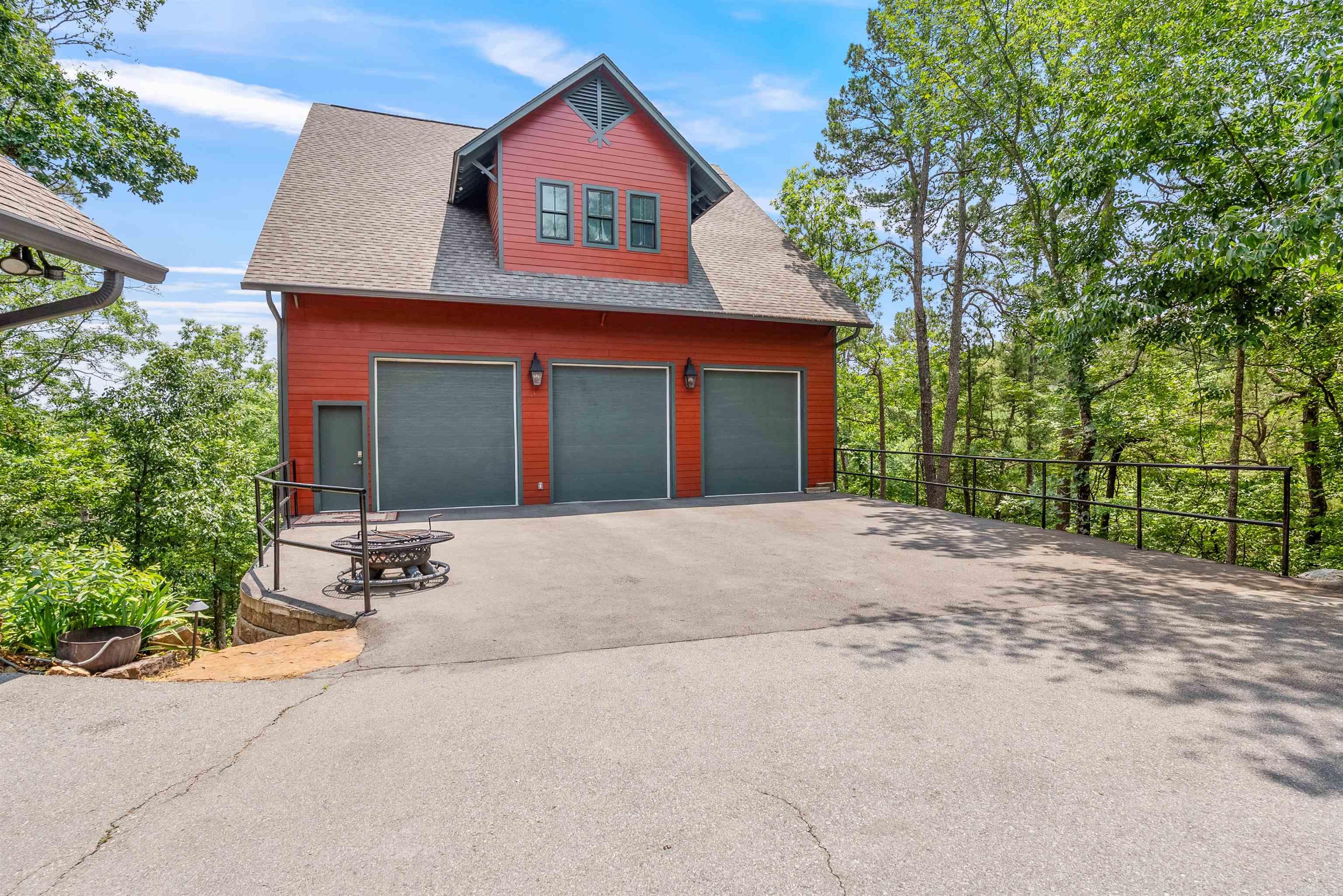 4501  Ridgefield  Little Rock, AR