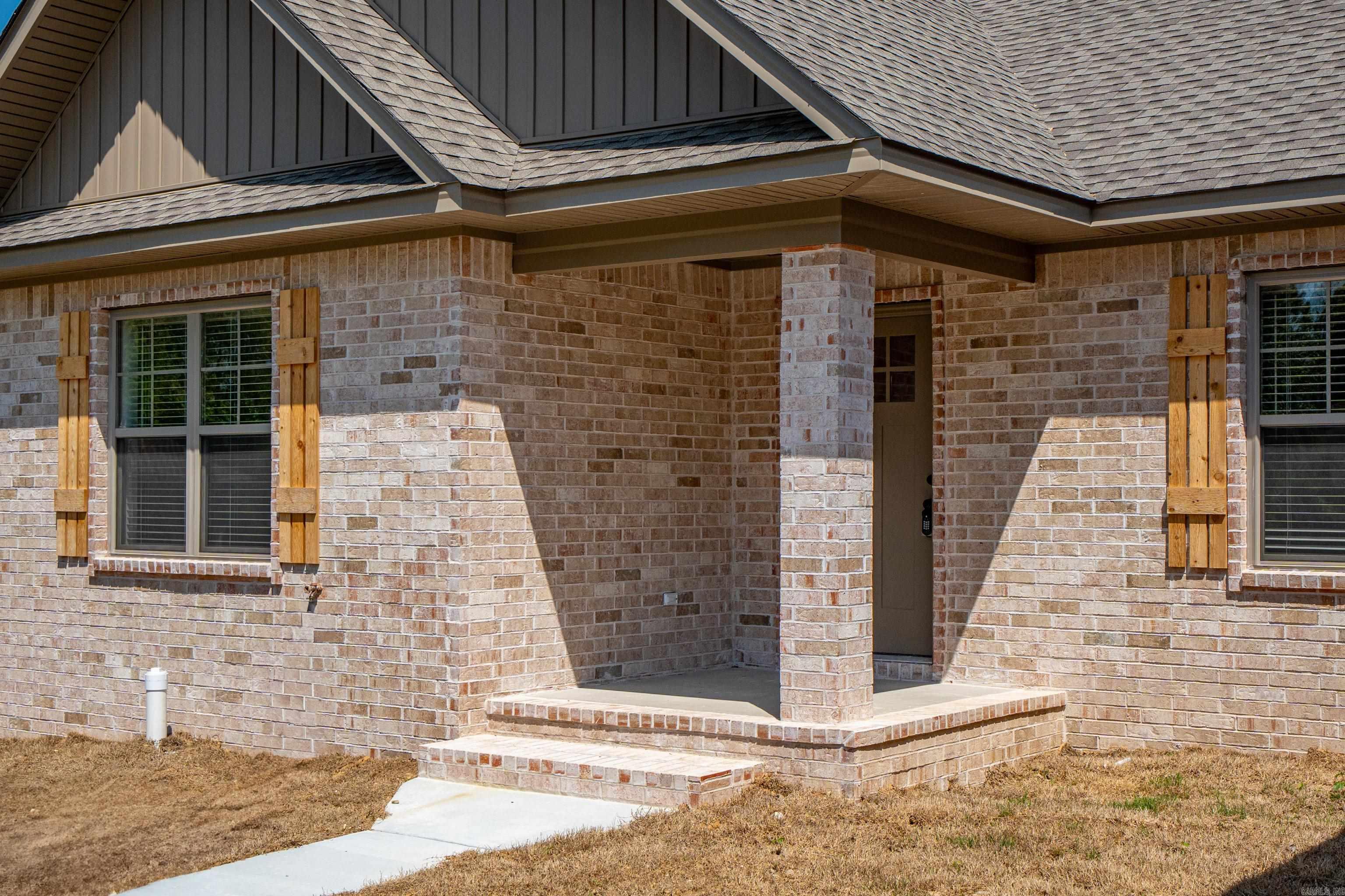 103  Wolfrun  Hot Springs, AR