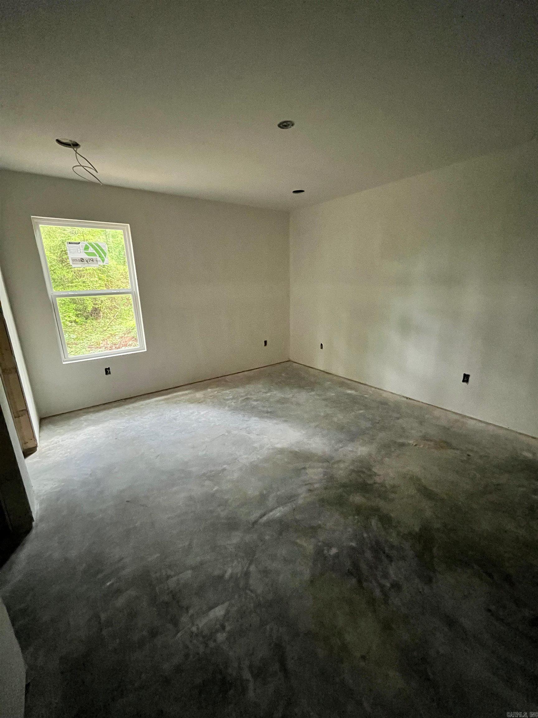 1324  Maple Street  Malvern, AR