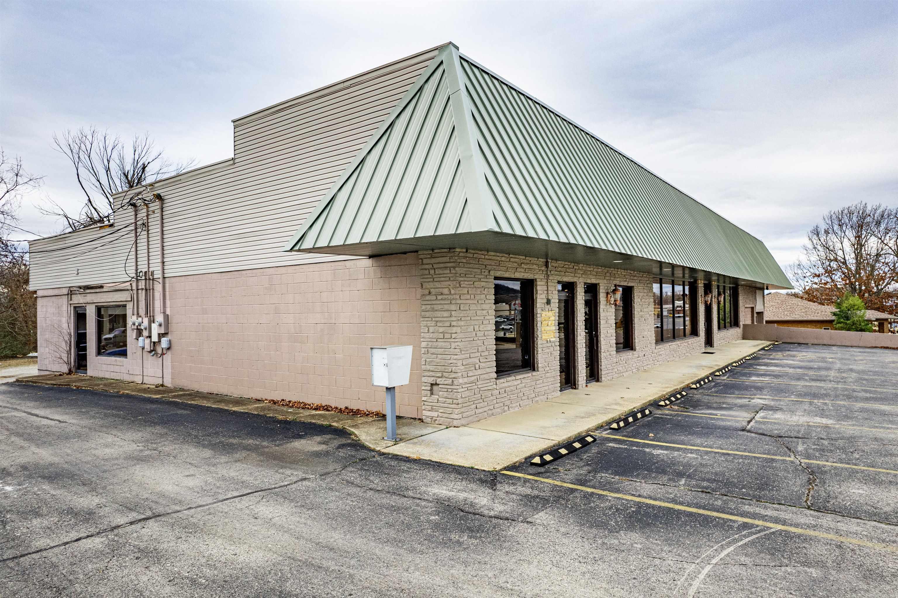 848  Hwy 62 East  Mountain Home, AR