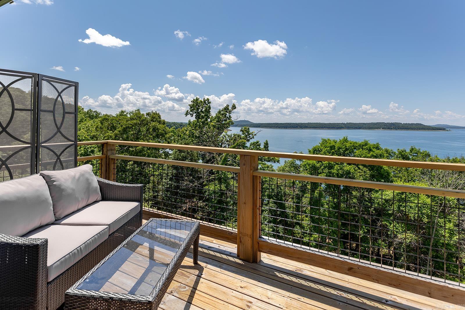 153  Lone Tree Lane  Lakeview, AR