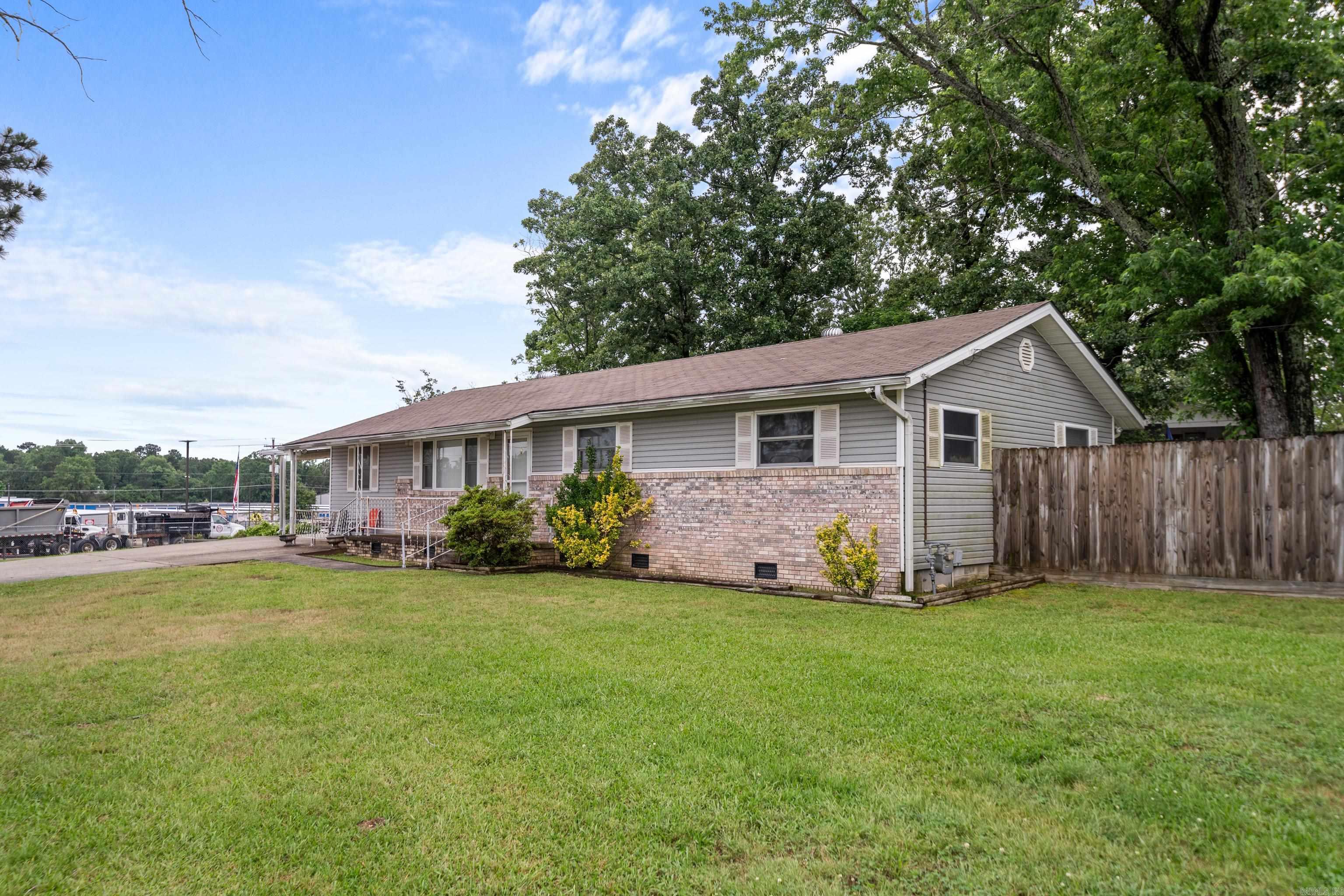 103 N ROSS MADDOX  RD  Pearcy, AR