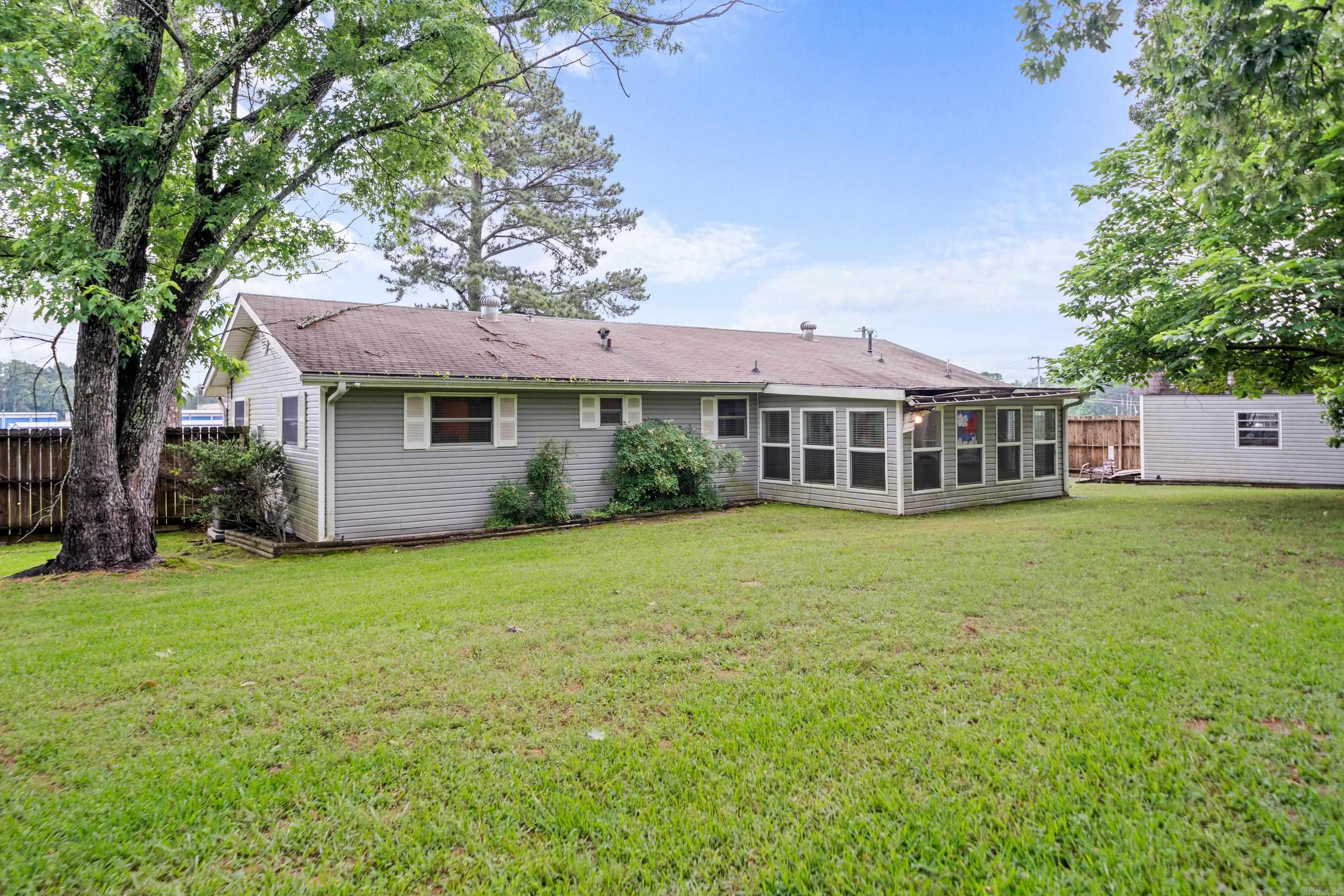 103 N ROSS MADDOX  RD  Pearcy, AR
