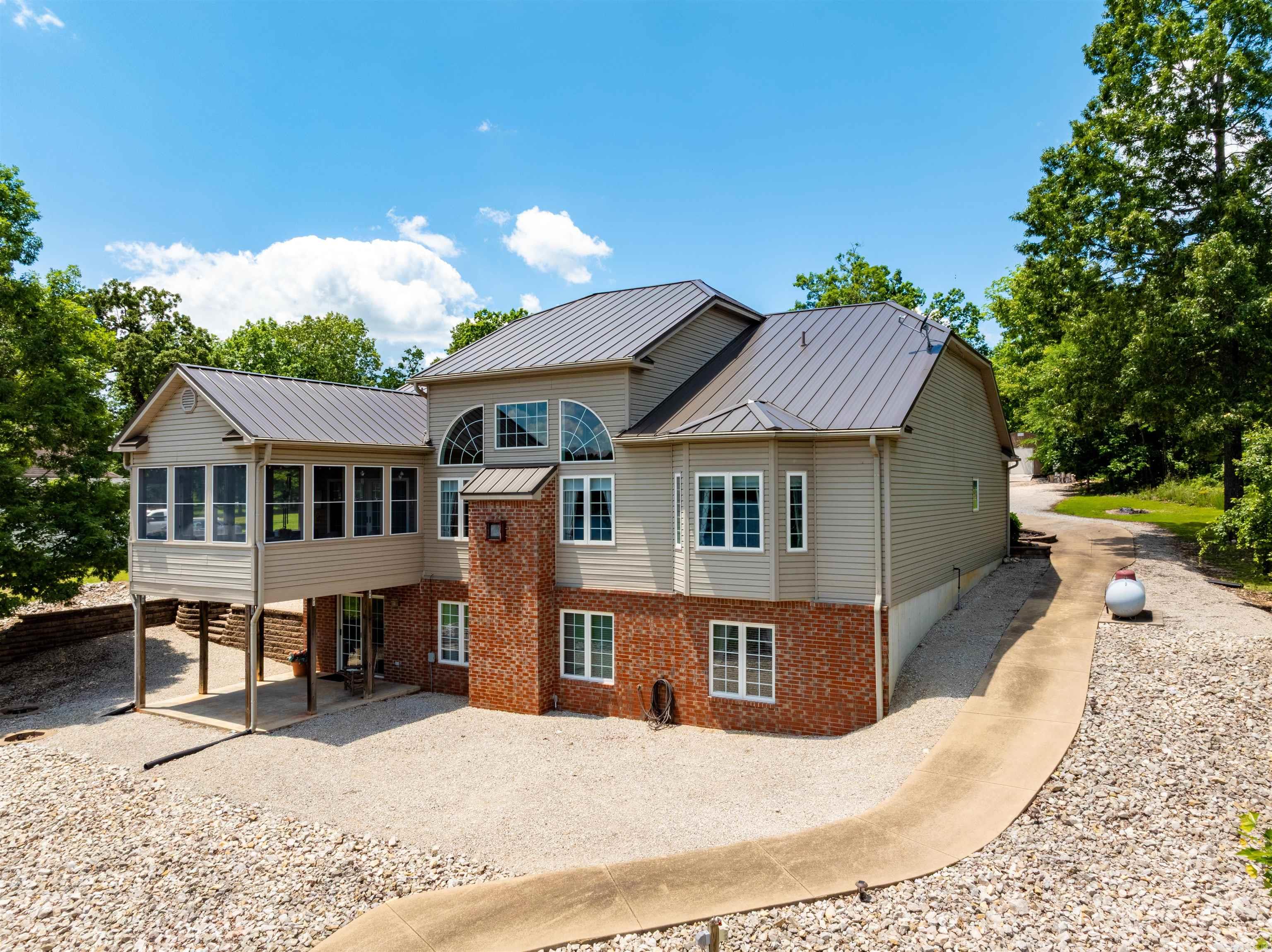 505 E Tri Lakes  Horseshoe Bend, AR