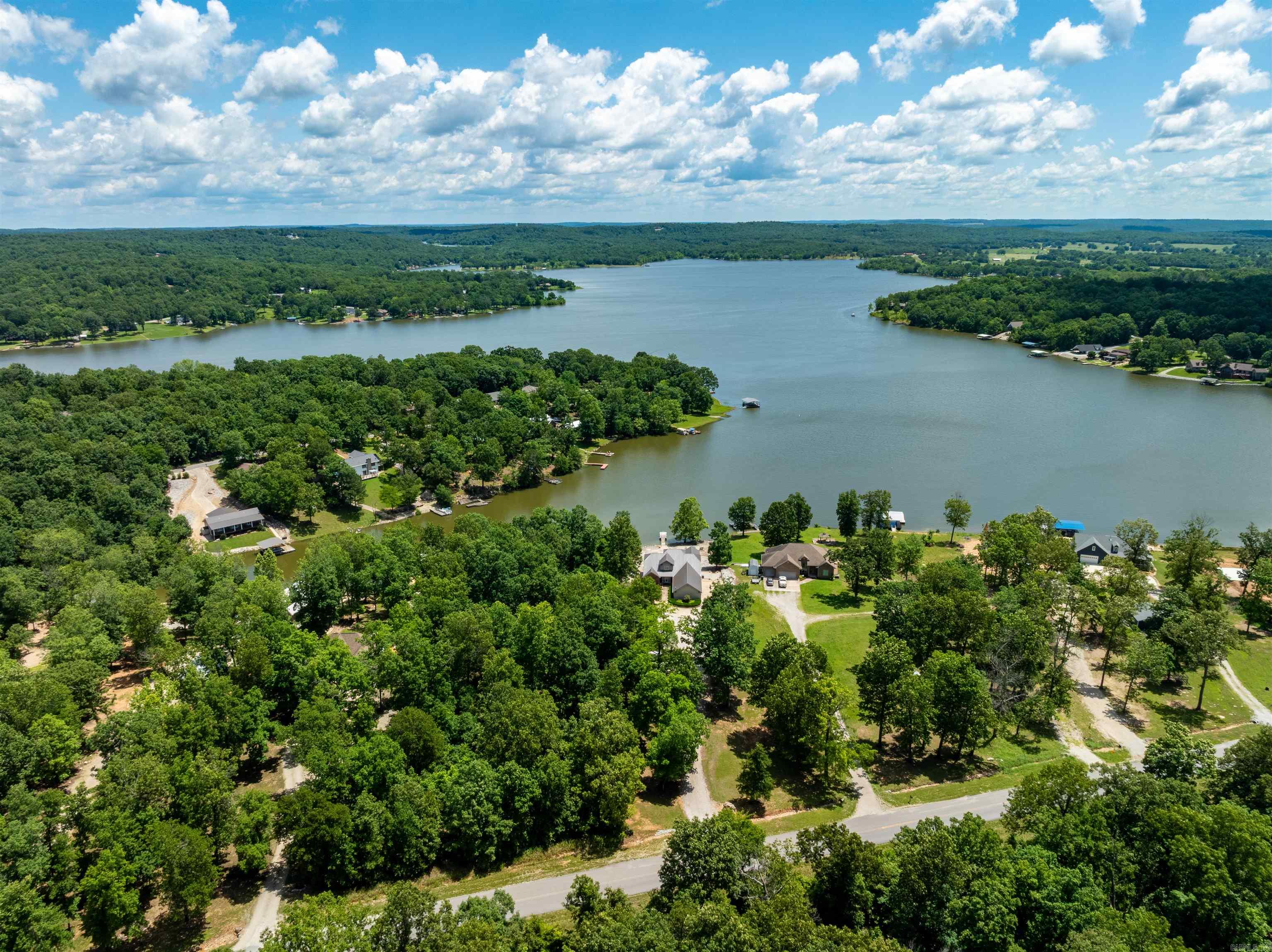 505 E Tri Lakes  Horseshoe Bend, AR