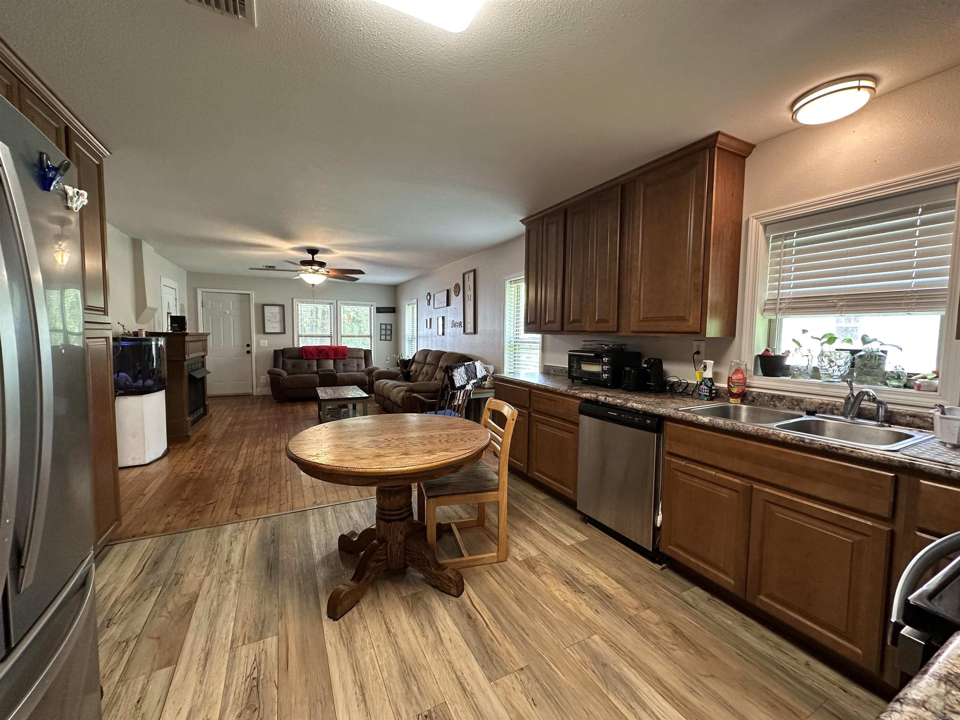 207  Spring St.  Marshall, AR