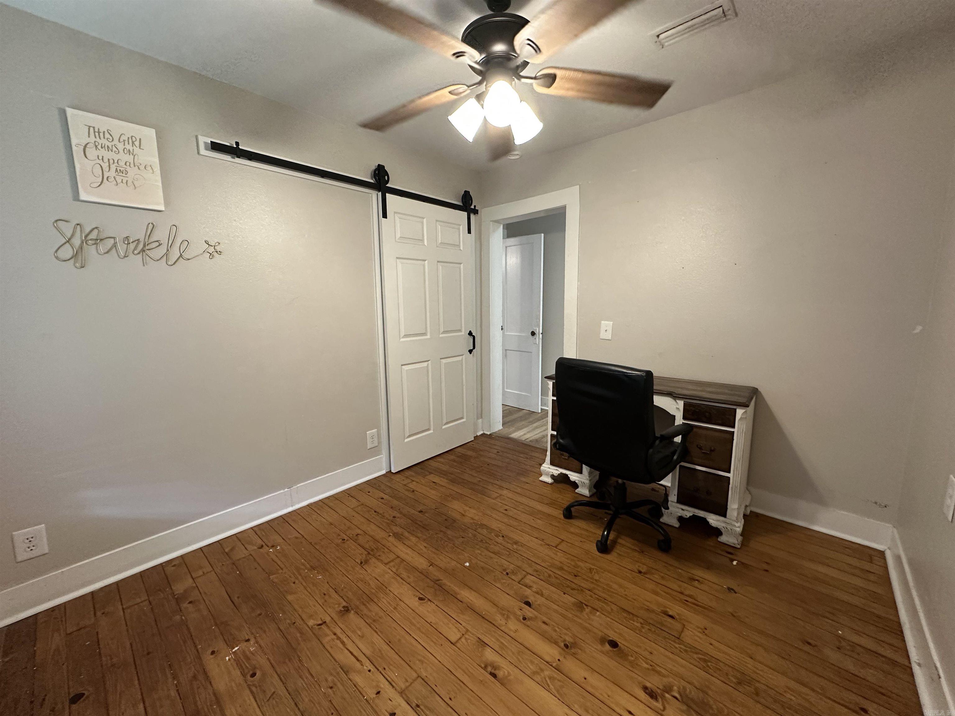207  Spring St.  Marshall, AR