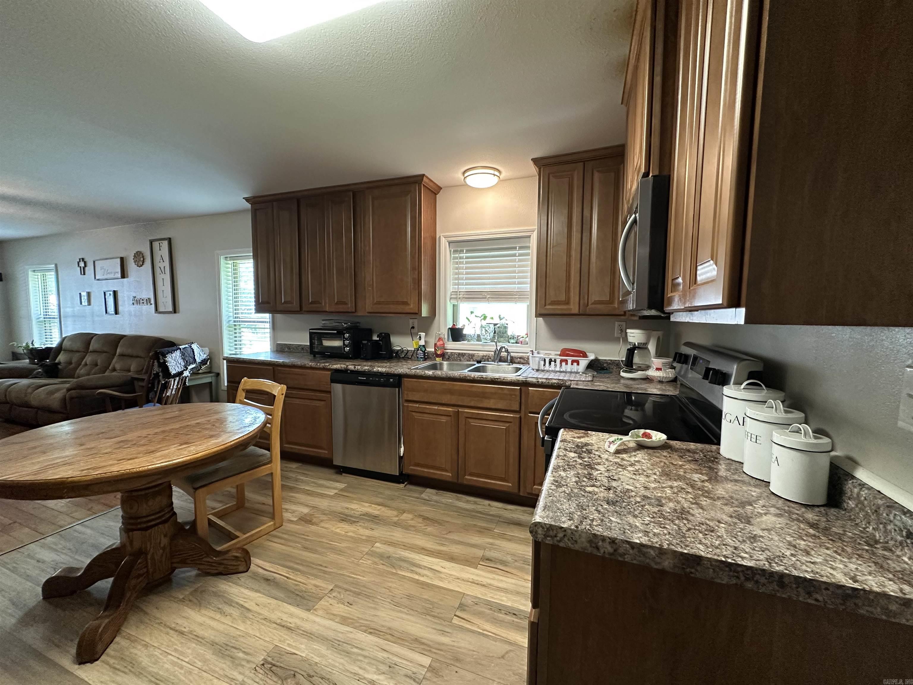 207  Spring St.  Marshall, AR