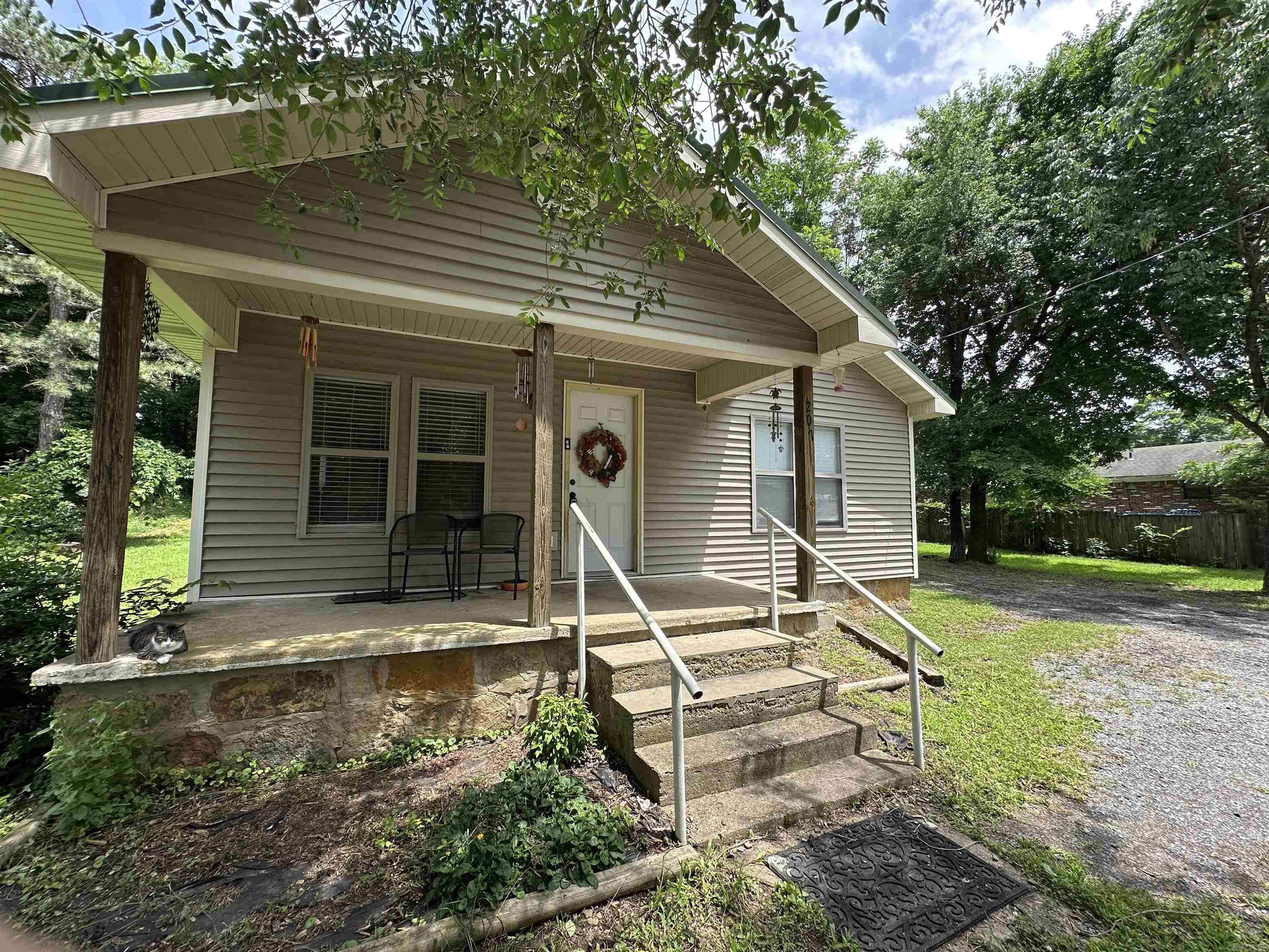 207  Spring St.  Marshall, AR