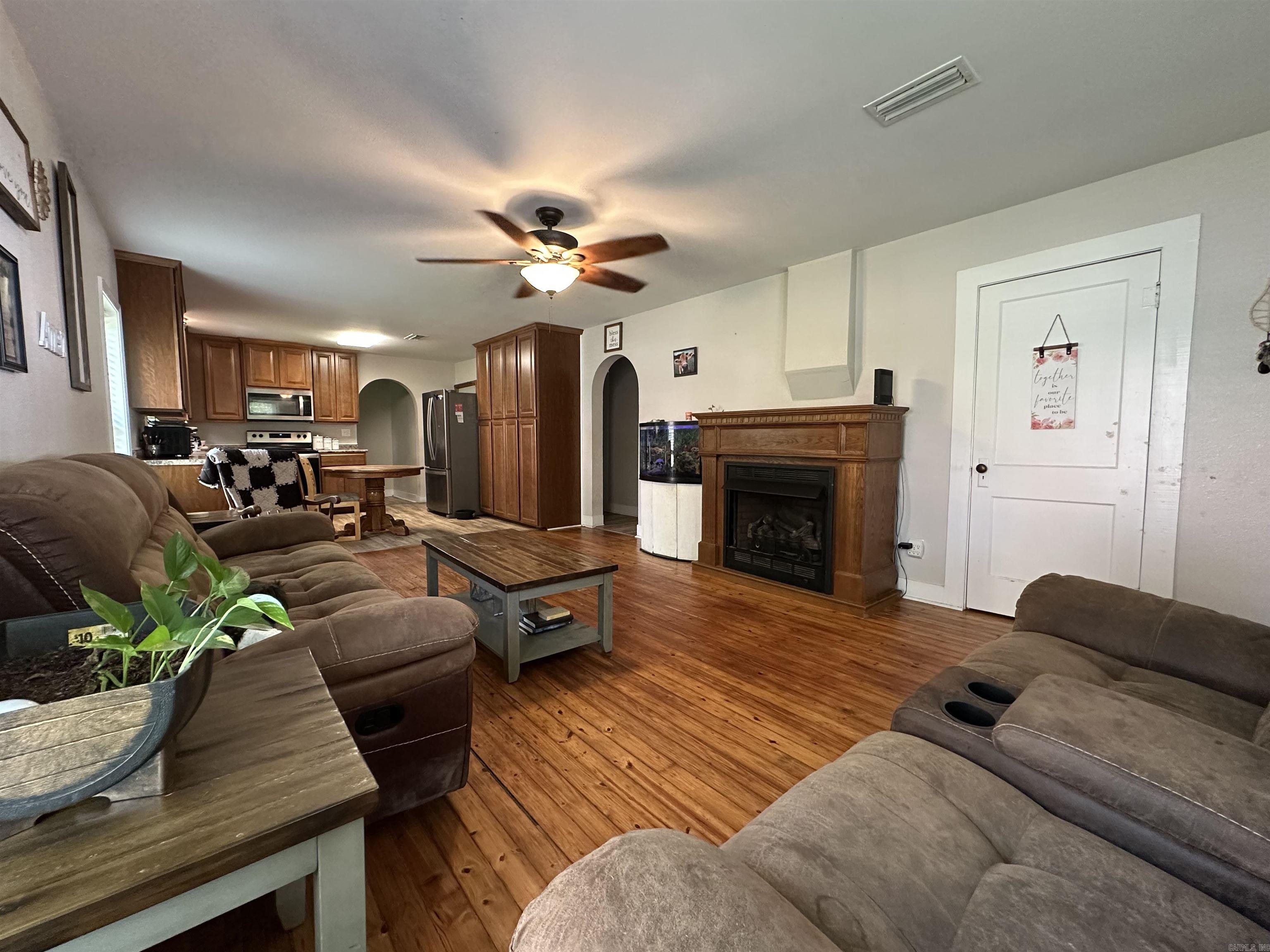 207  Spring St.  Marshall, AR