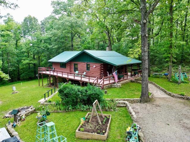 8601  Nine Mile Ridge  Hardy, AR