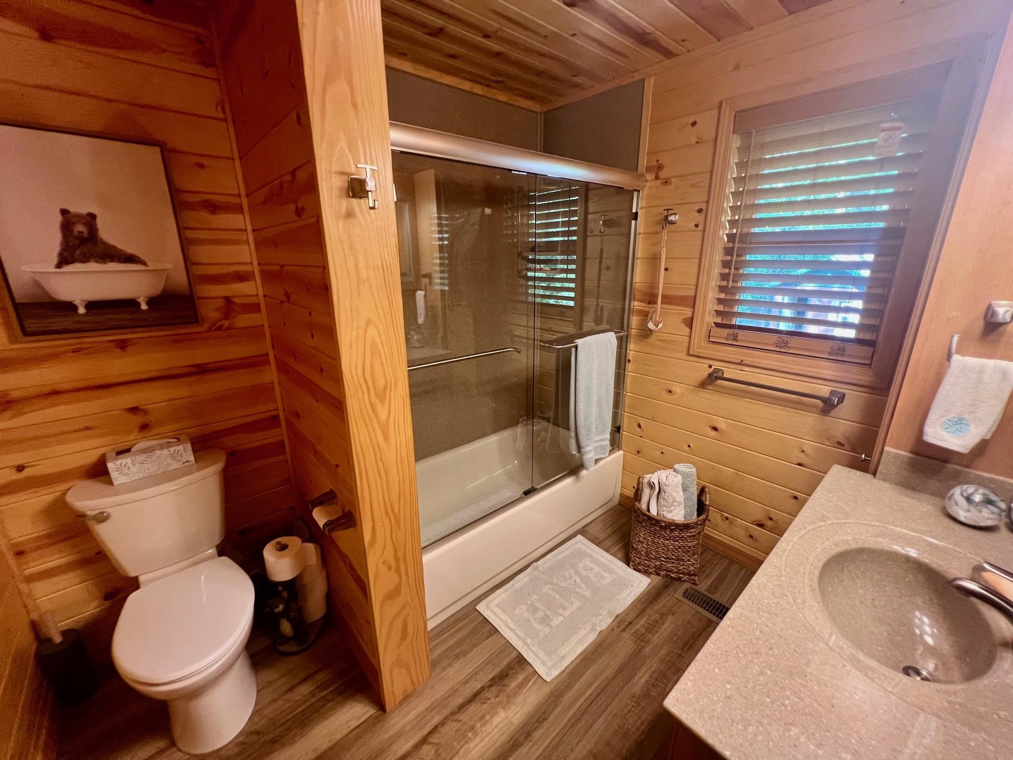 8601  Nine Mile Ridge  Hardy, AR