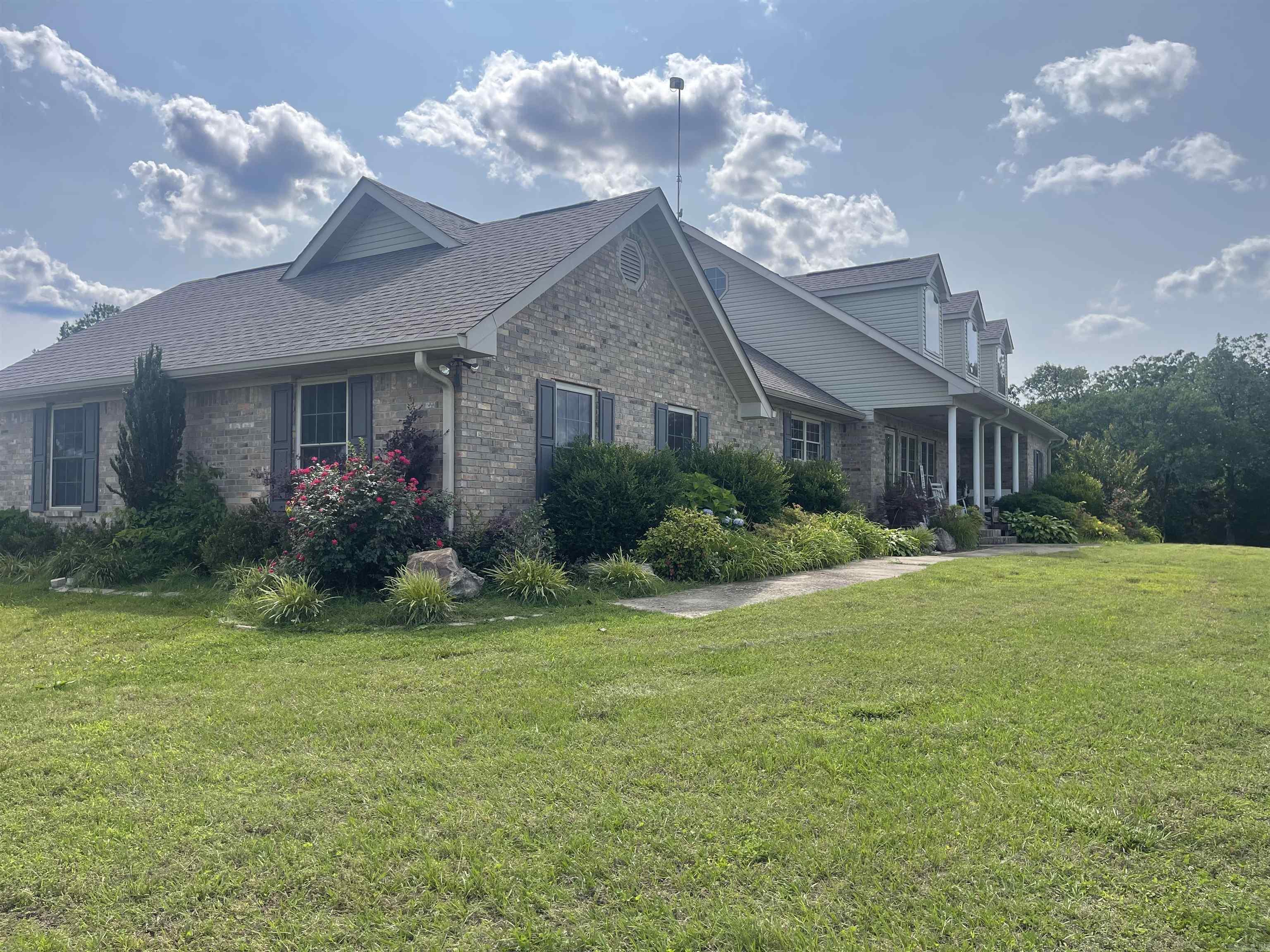 322  Polk Road 53  Mena, AR