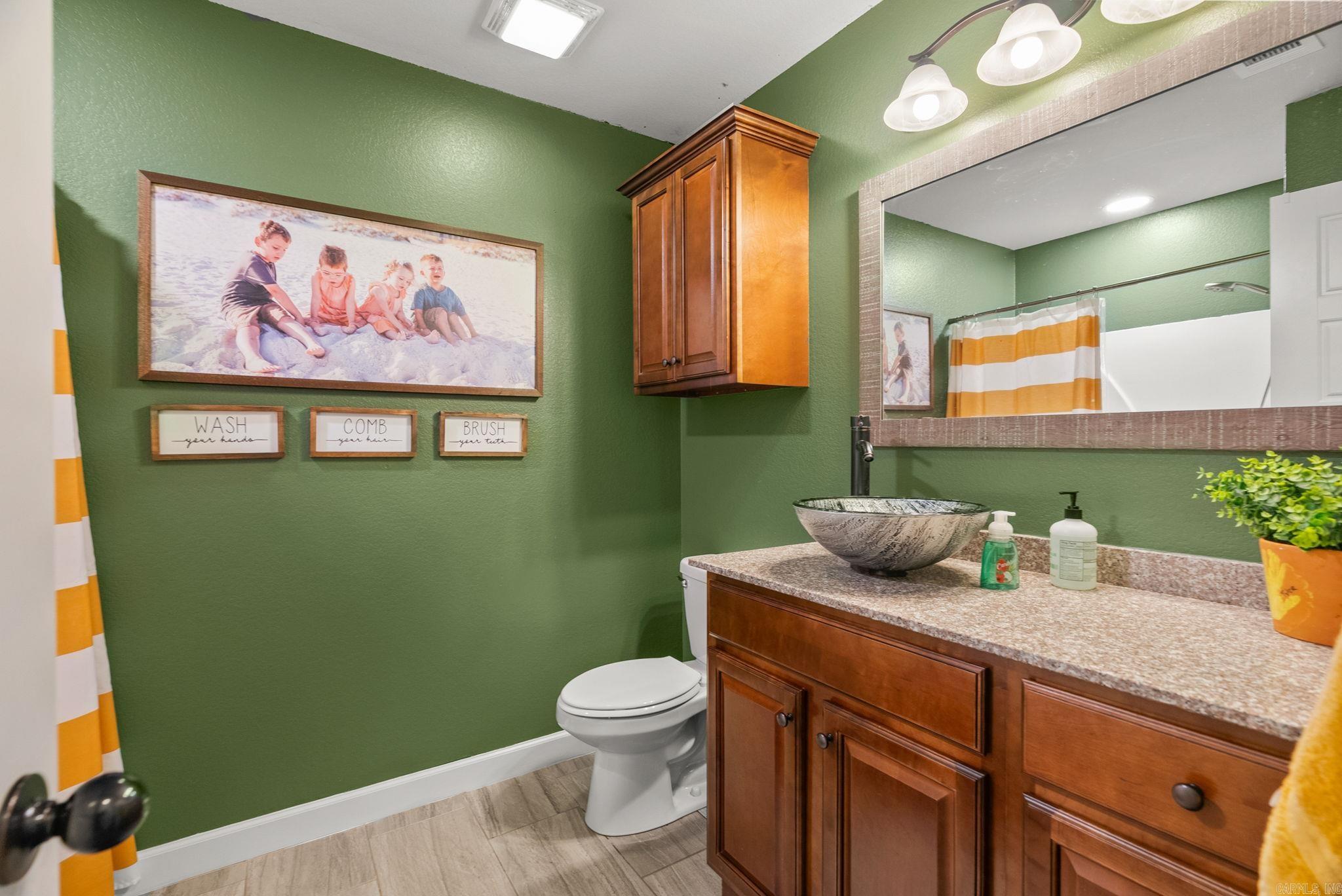 390  Bobwhite  Lonoke, AR