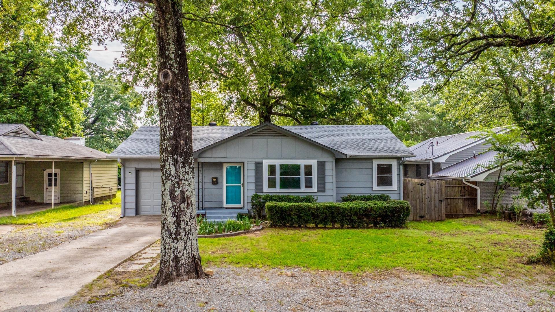 104  Parkview  North Little Rock, AR