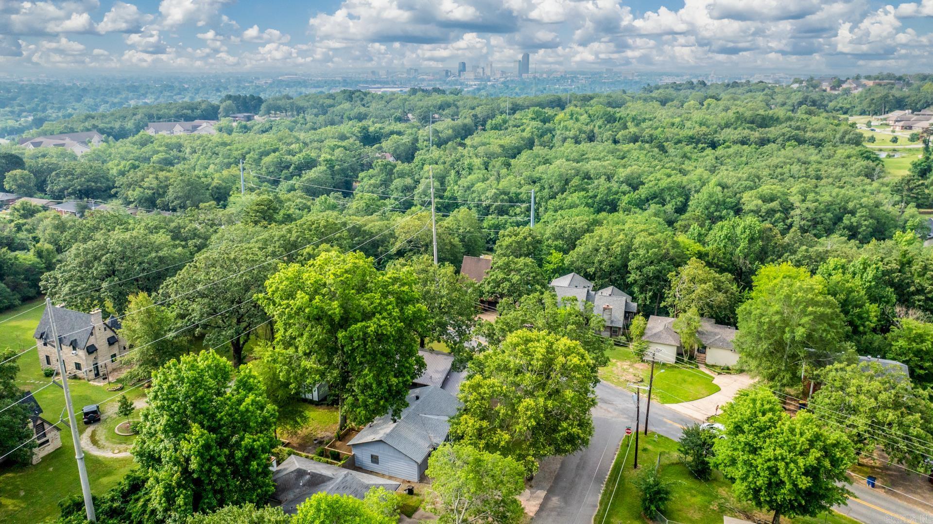 104  Parkview  North Little Rock, AR