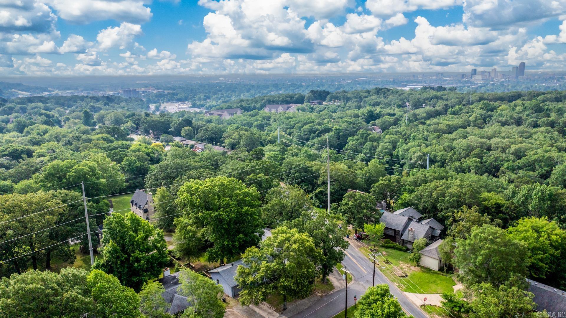 104  Parkview  North Little Rock, AR
