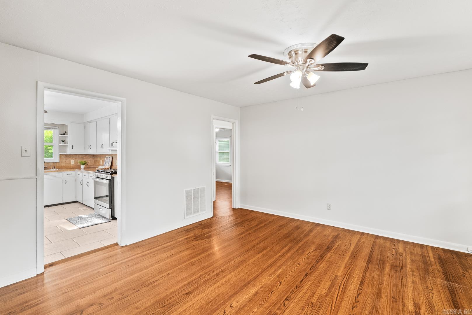 104  Parkview  North Little Rock, AR
