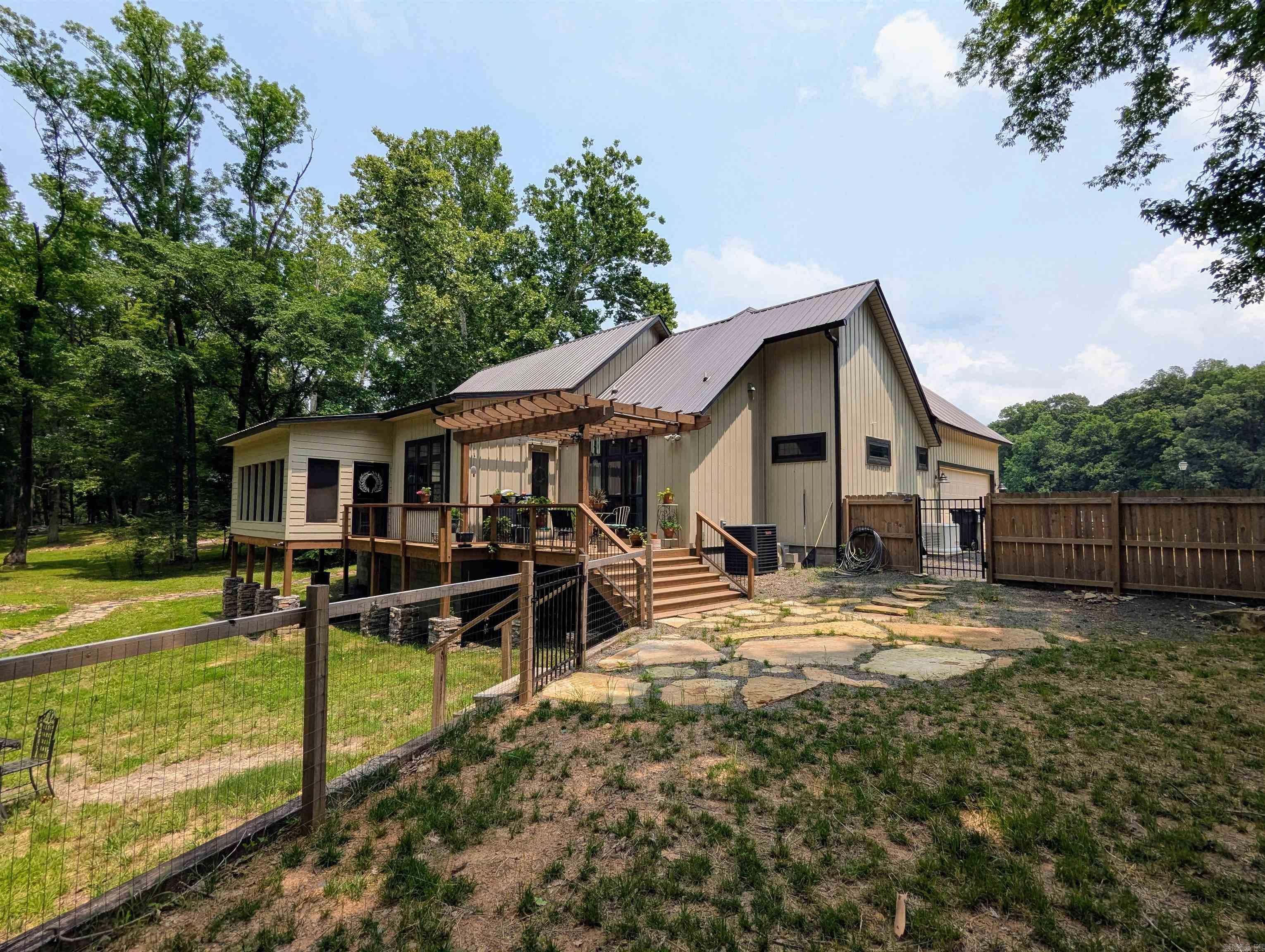 13  River Drive Estates South  Pangburn, AR