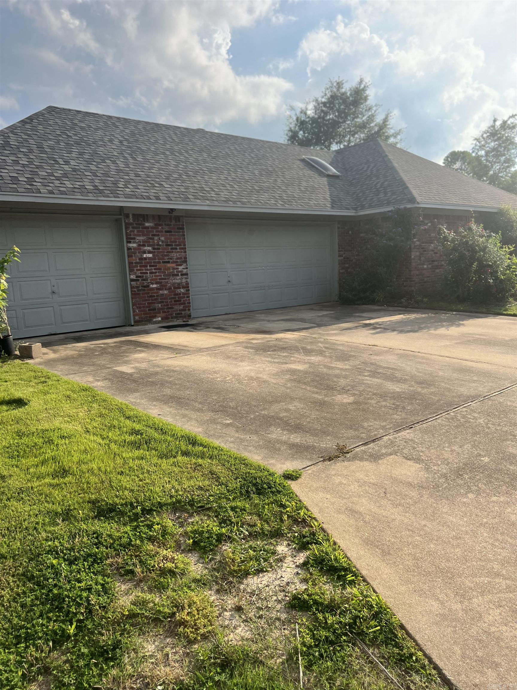 11  Vixen  Jacksonville, AR