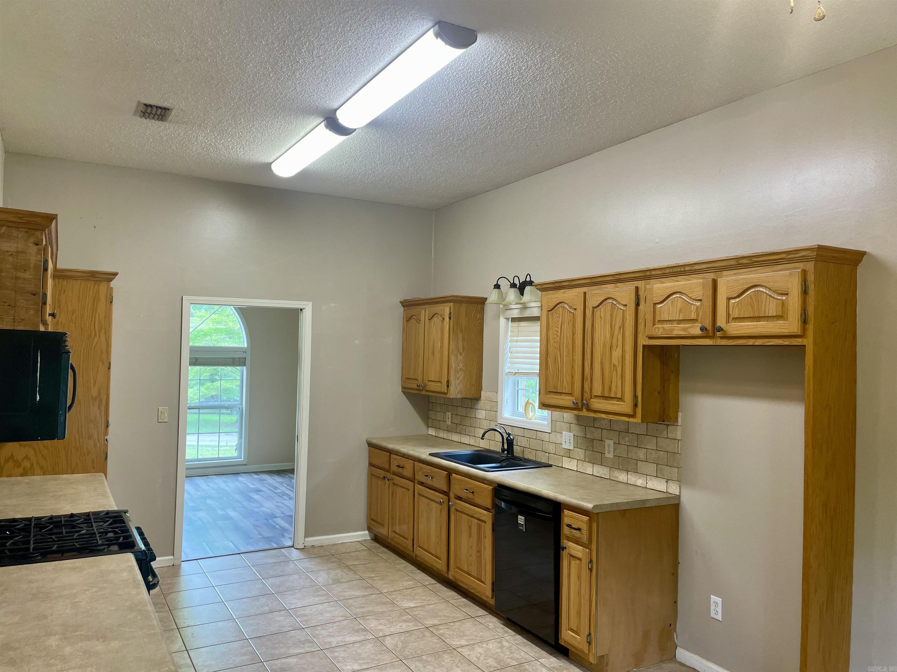 417  Ridge Road  Pocahontas, AR