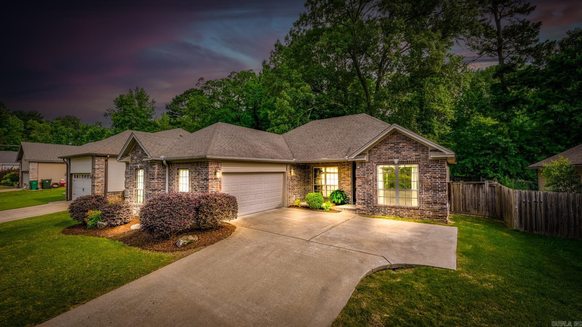 10  Ponds Edge  Alexander, AR
