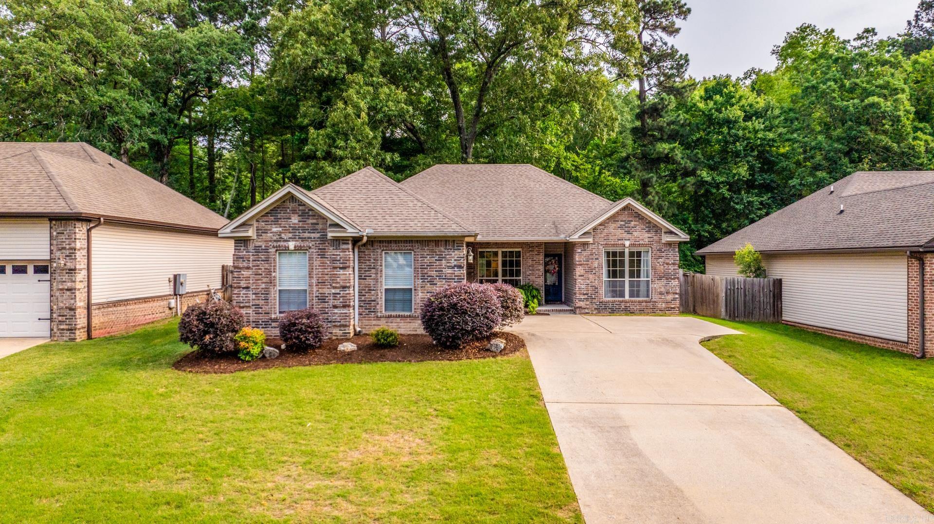 10  Ponds Edge  Alexander, AR