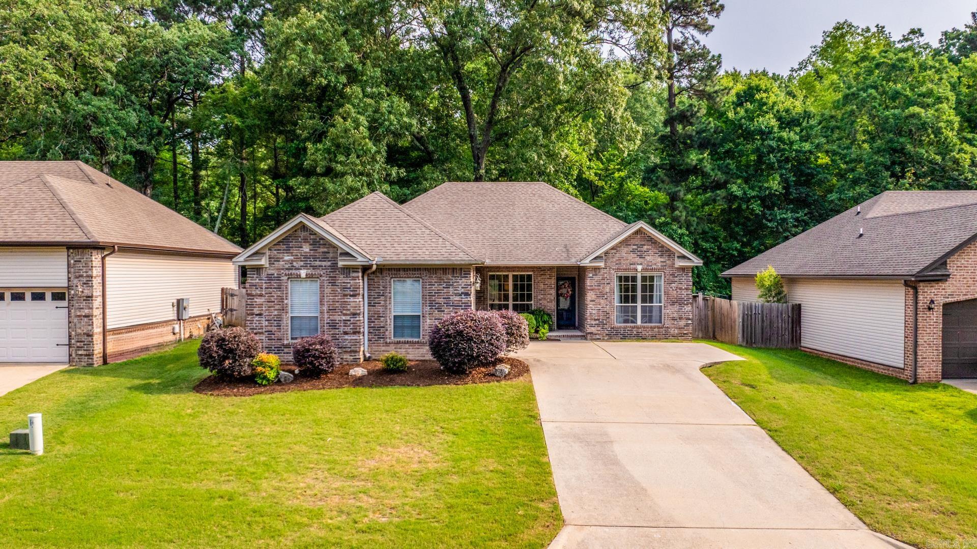 10  Ponds Edge  Alexander, AR