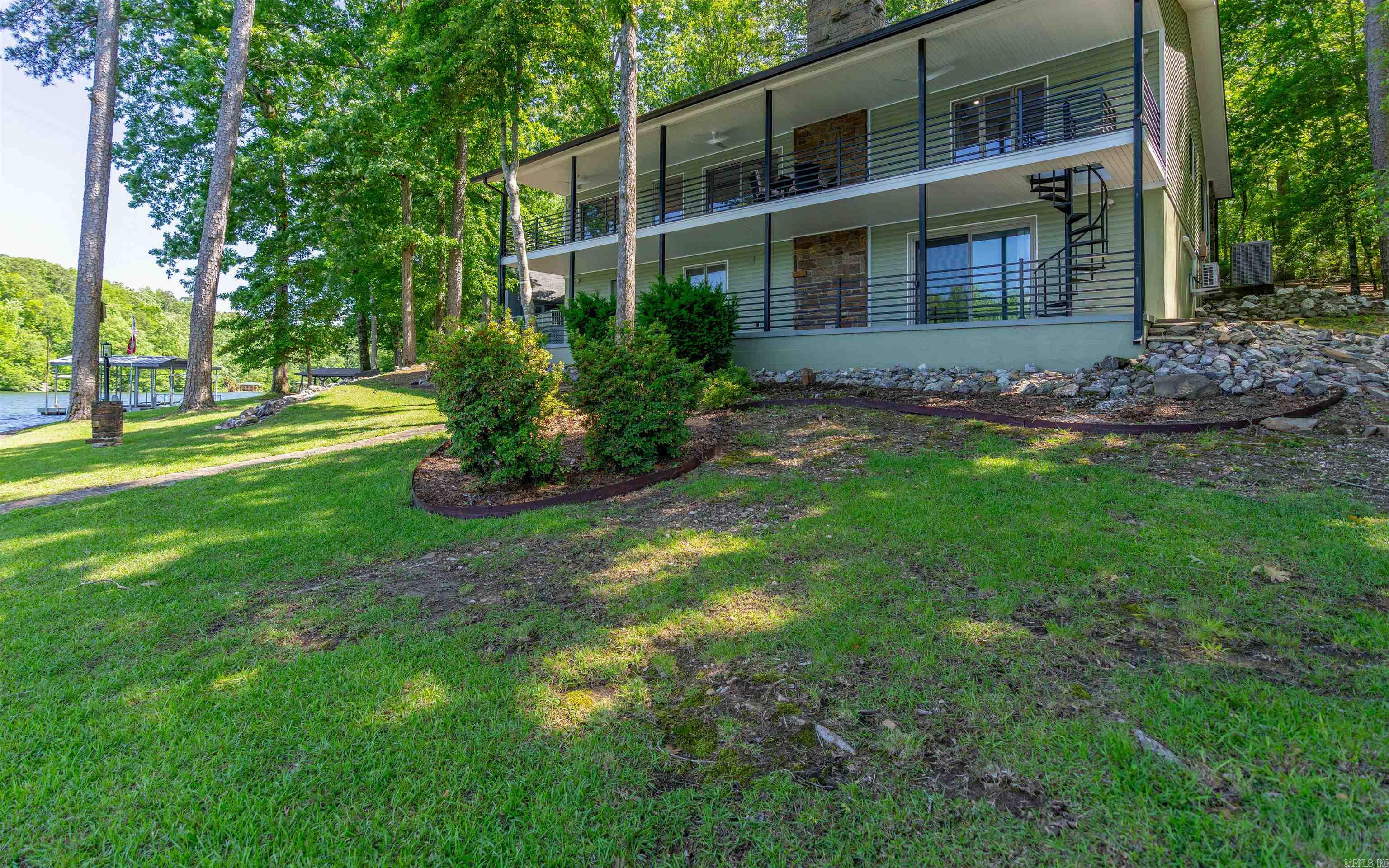 9 Llana  Hot Springs Village, AR