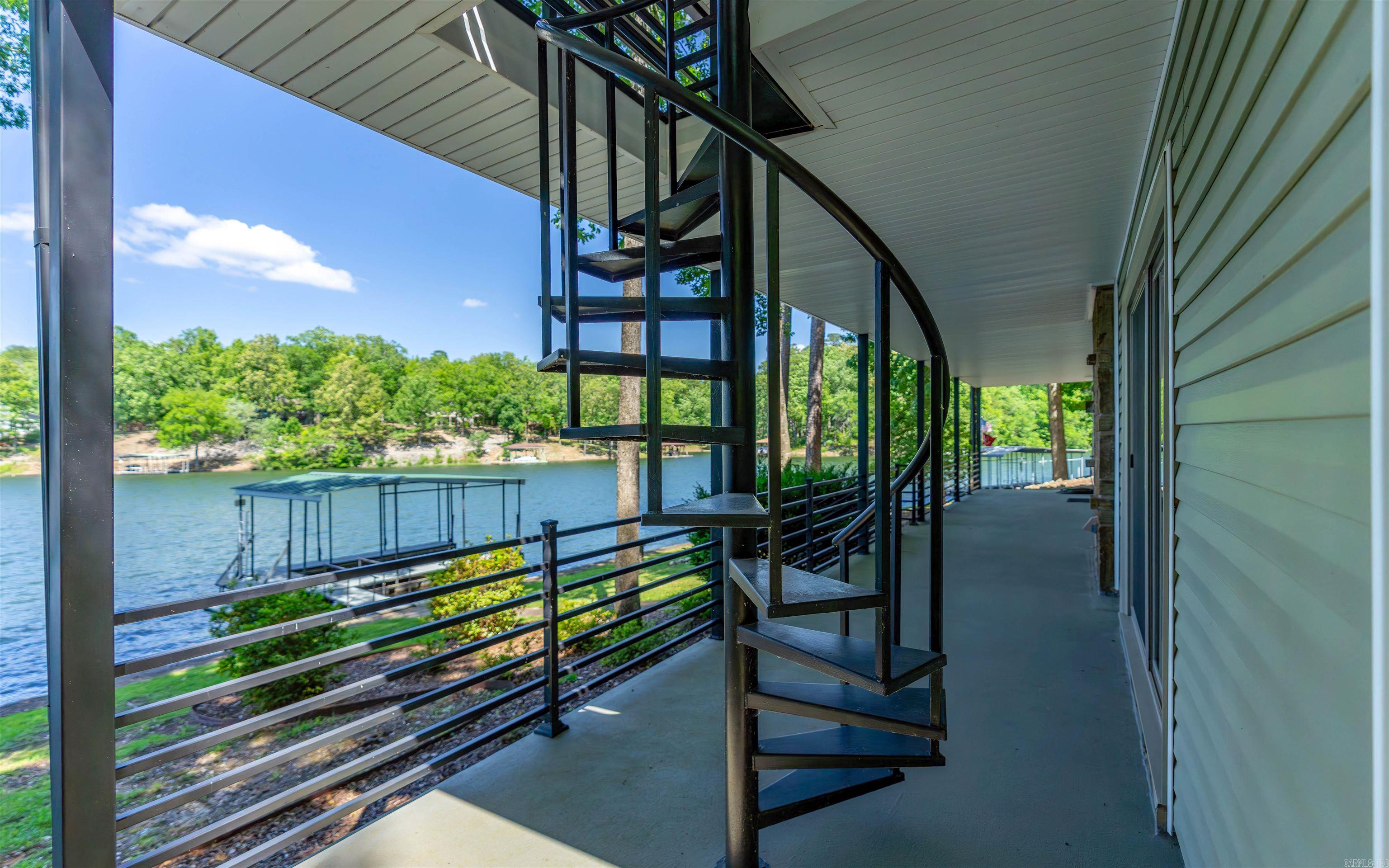 9 Llana  Hot Springs Village, AR