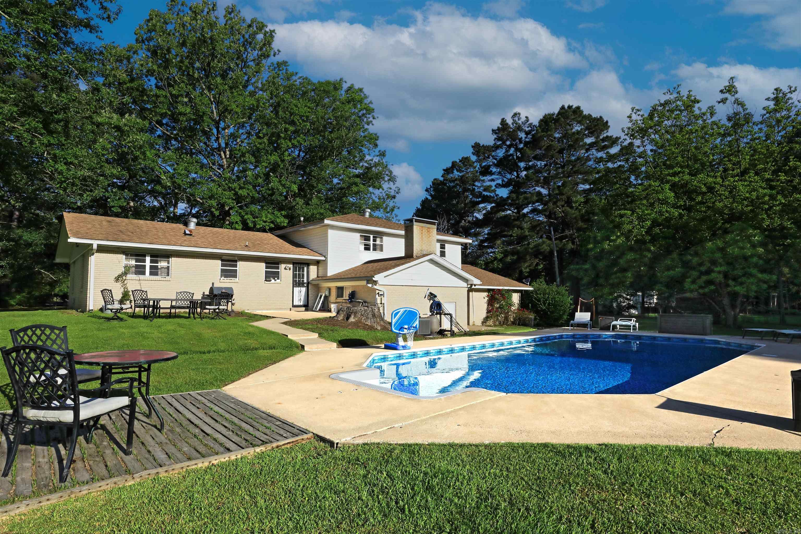 2523  Claud Road  White Hall, AR