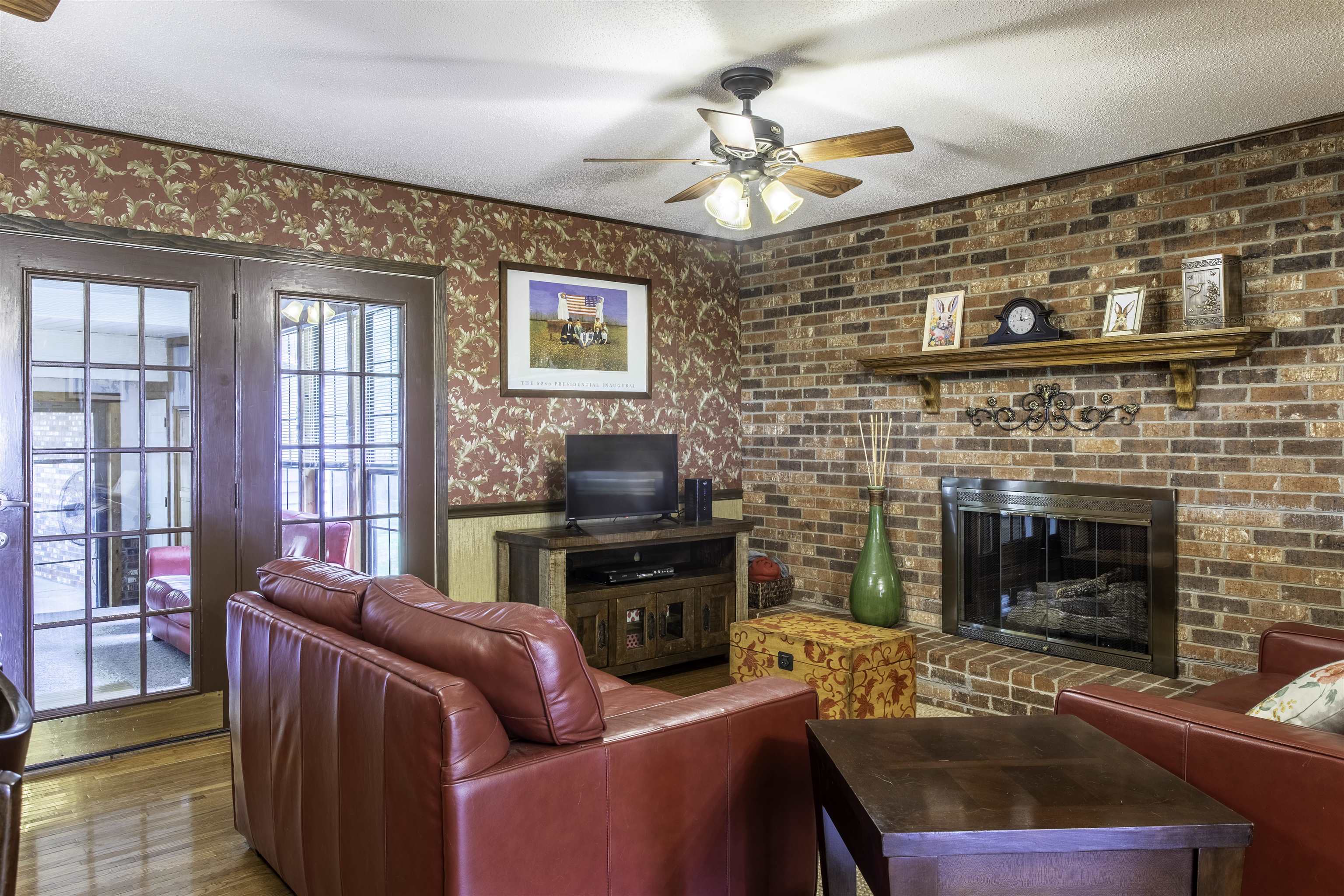 114  US 63B  Bono, AR