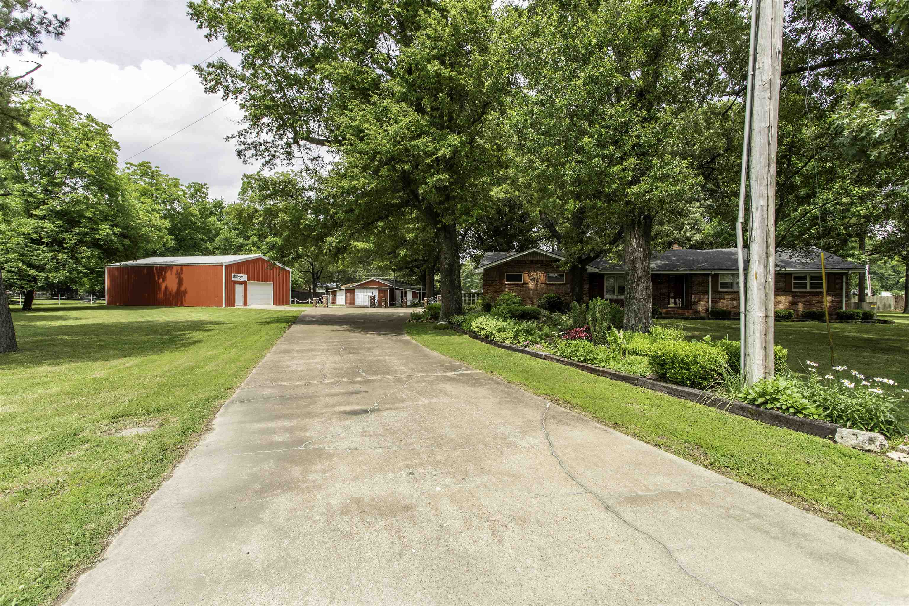 114  US 63B  Bono, AR