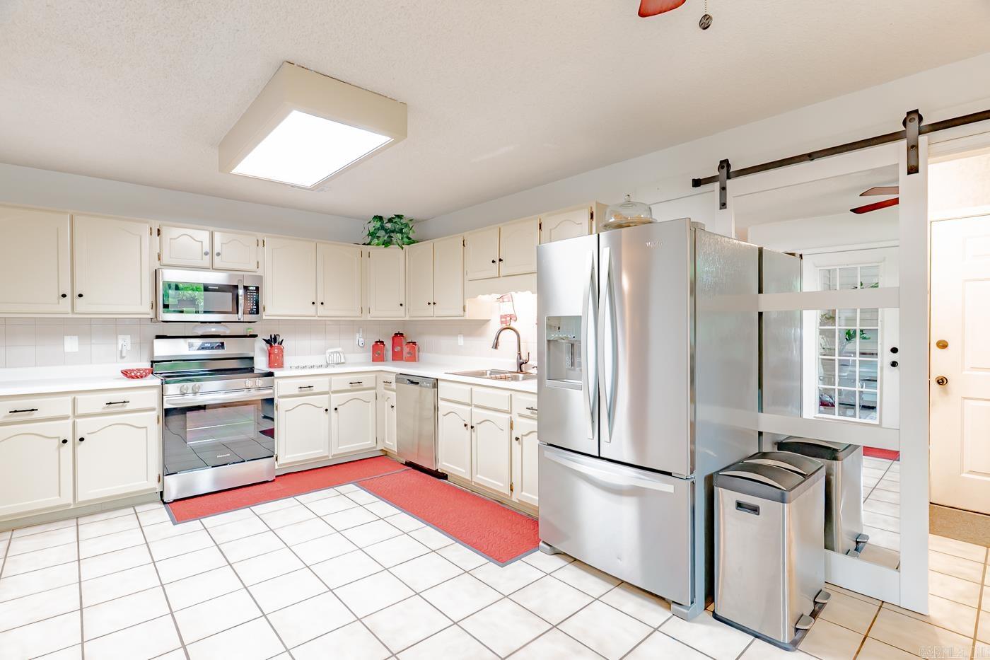 1207  Hunters Run  Jonesboro, AR