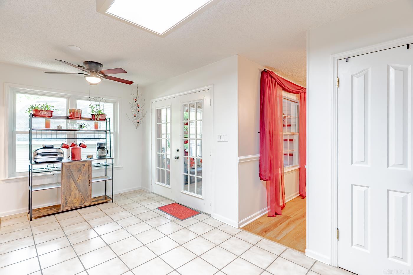 1207  Hunters Run  Jonesboro, AR