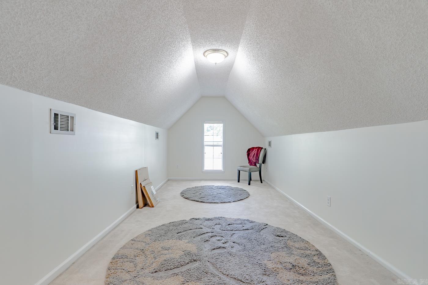 1207  Hunters Run  Jonesboro, AR