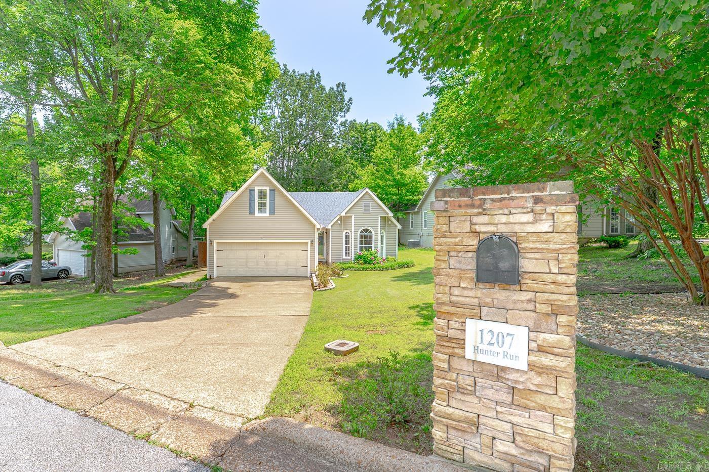 1207  Hunters Run  Jonesboro, AR
