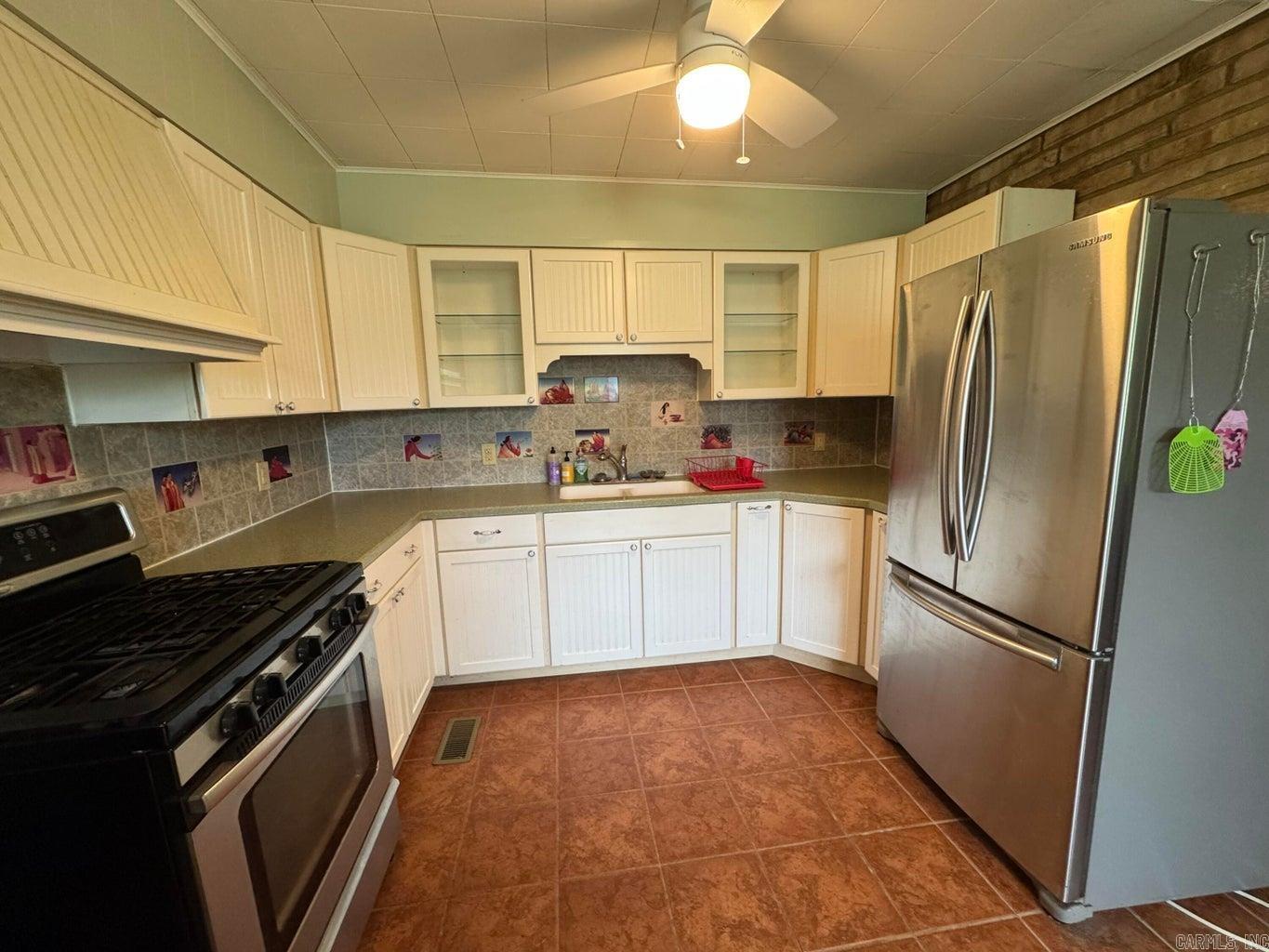 1138  Mill Creek  Salem, AR