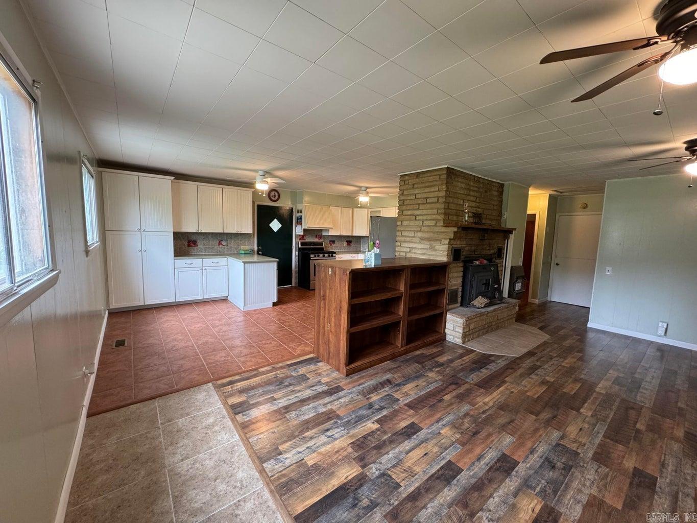 1138  Mill Creek  Salem, AR