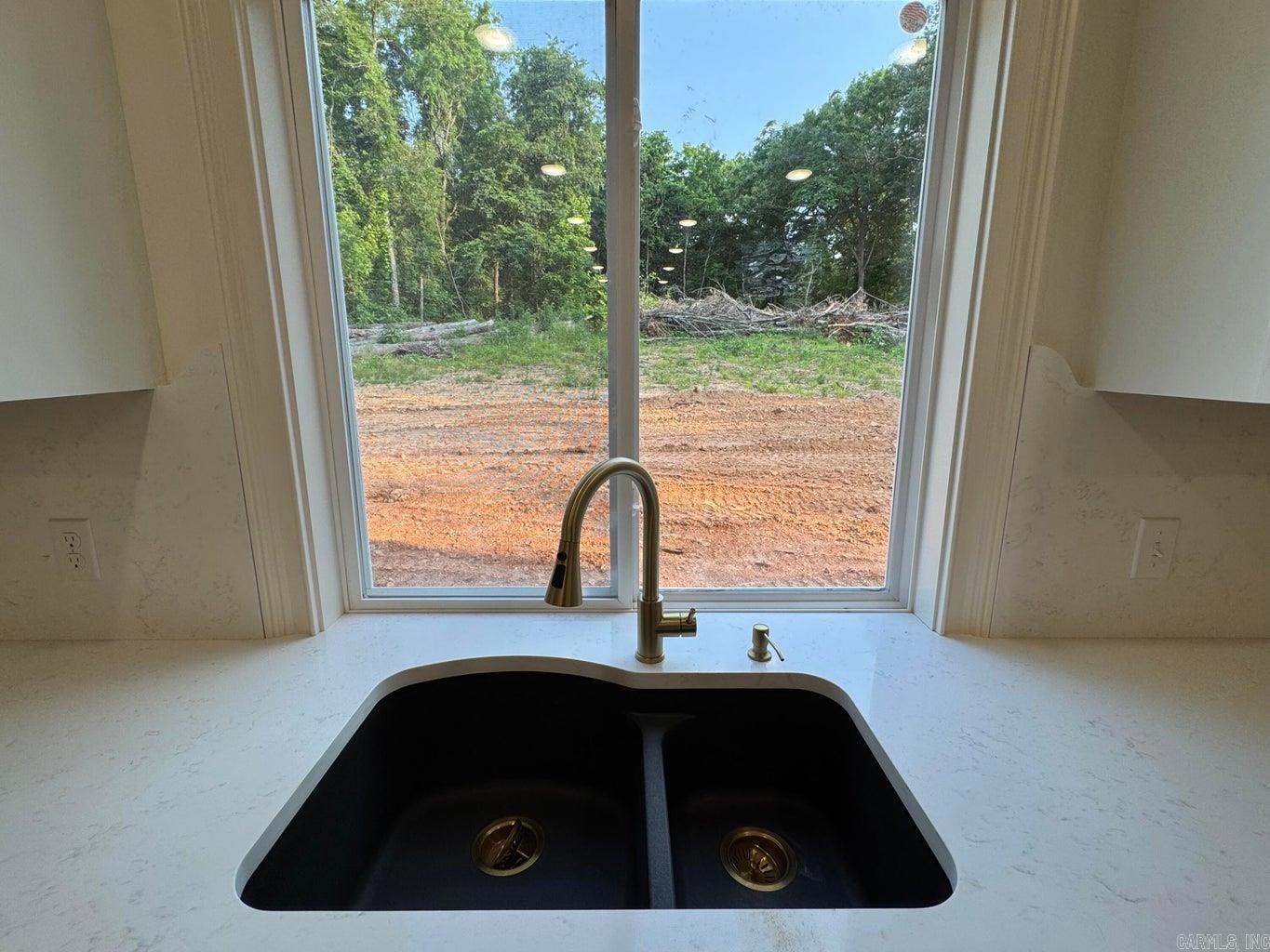 24  Kere  Cherokee Village, AR
